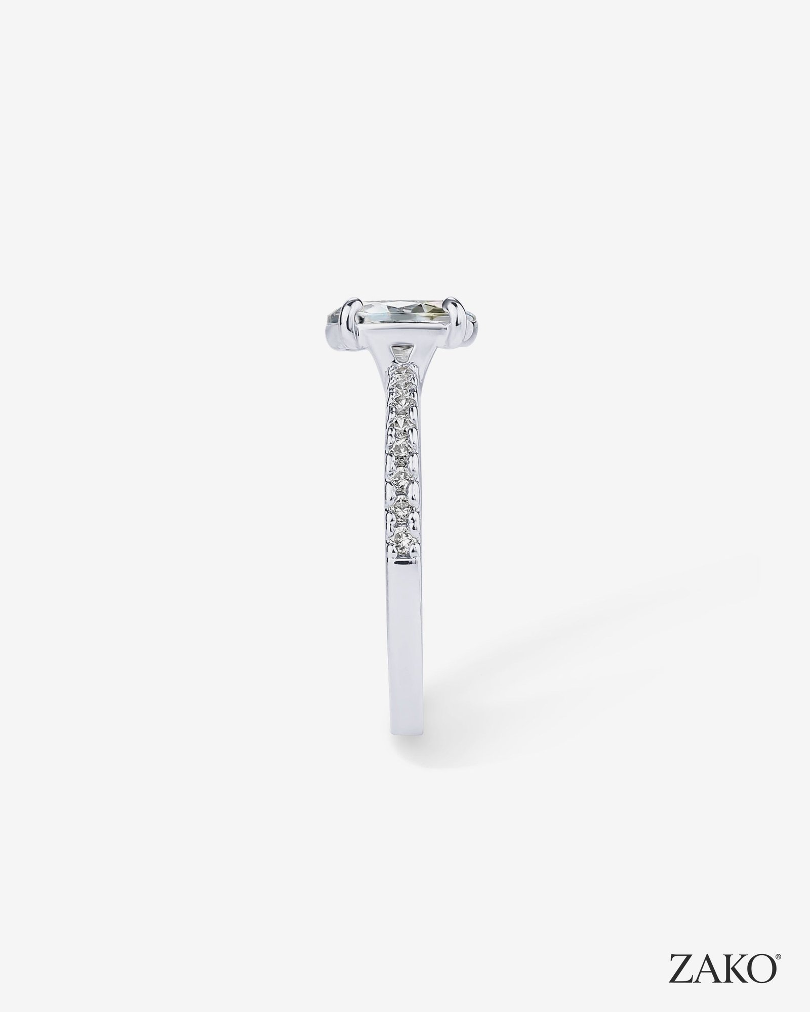 Solene Oval Ring - Image 12