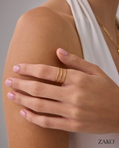 Delphine Band Ring