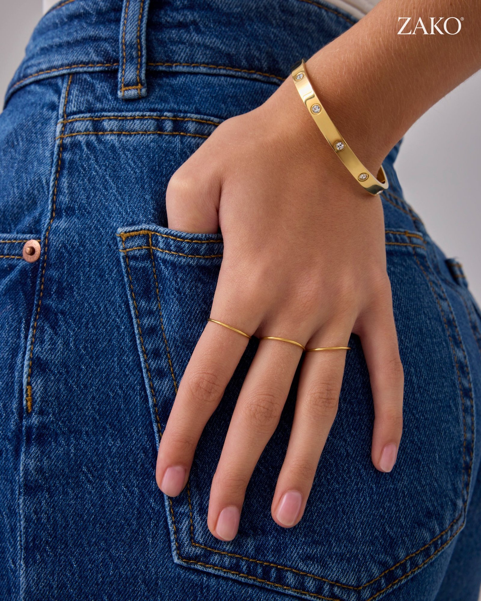 Delphine Band Ring - Image 7