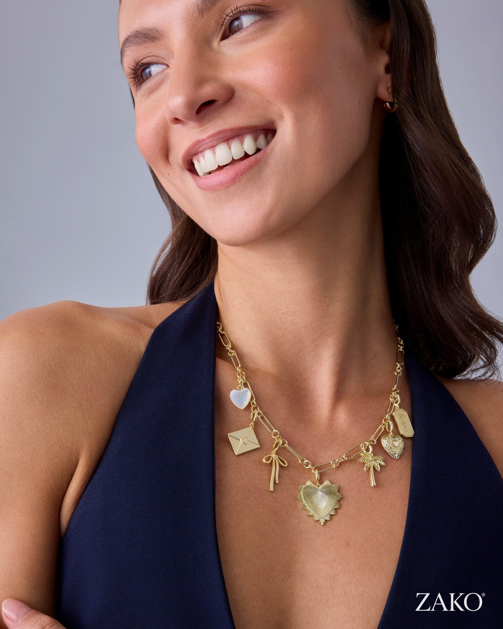 Perla Charm Necklace - Image 3