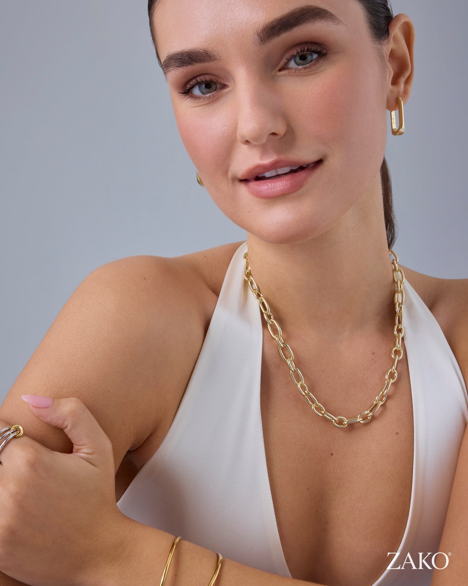 Liora Link Necklace - Image 3