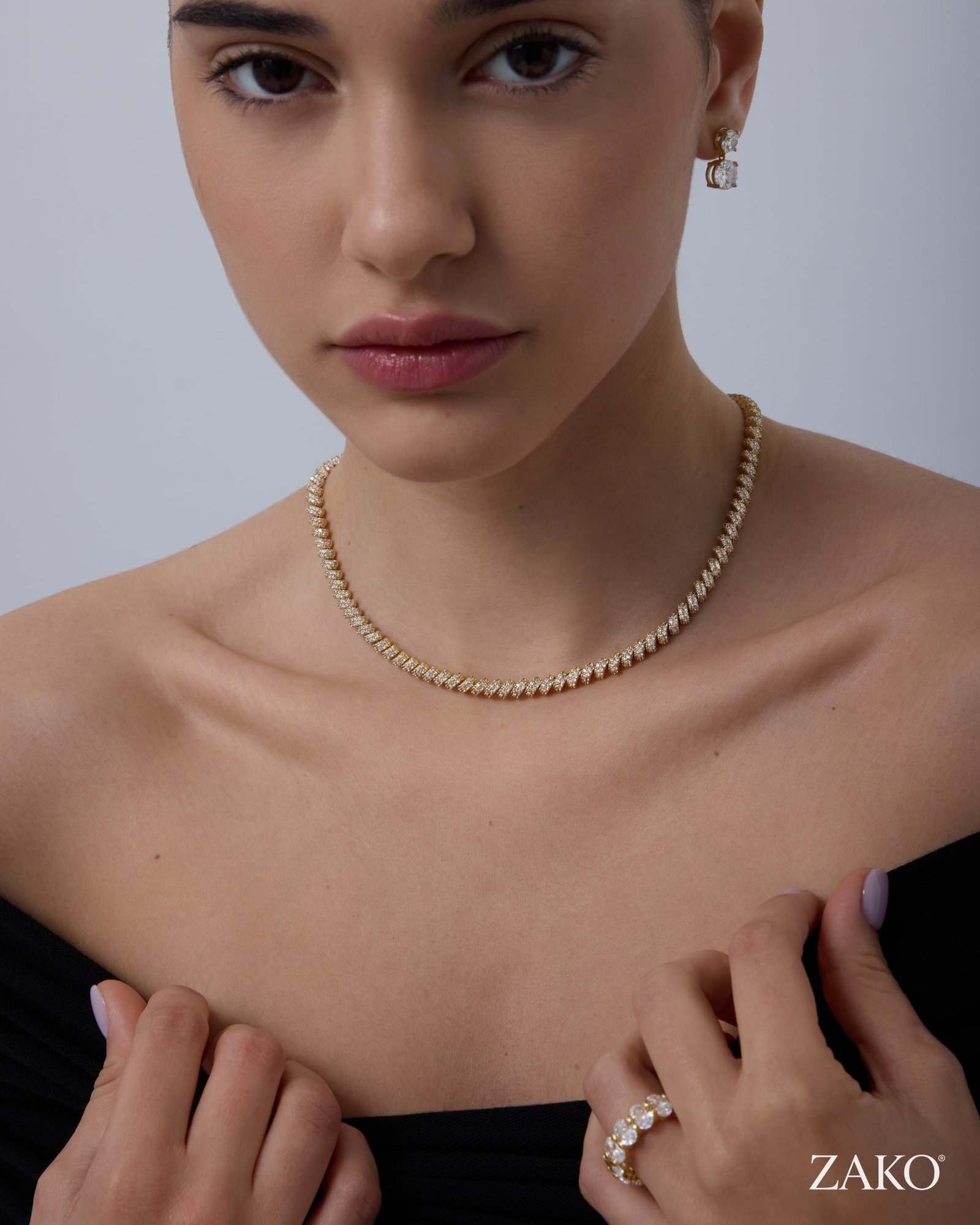 Alba Tennis Necklace - Image 3