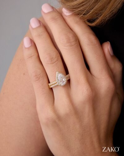 Vera Eternity Ring Set