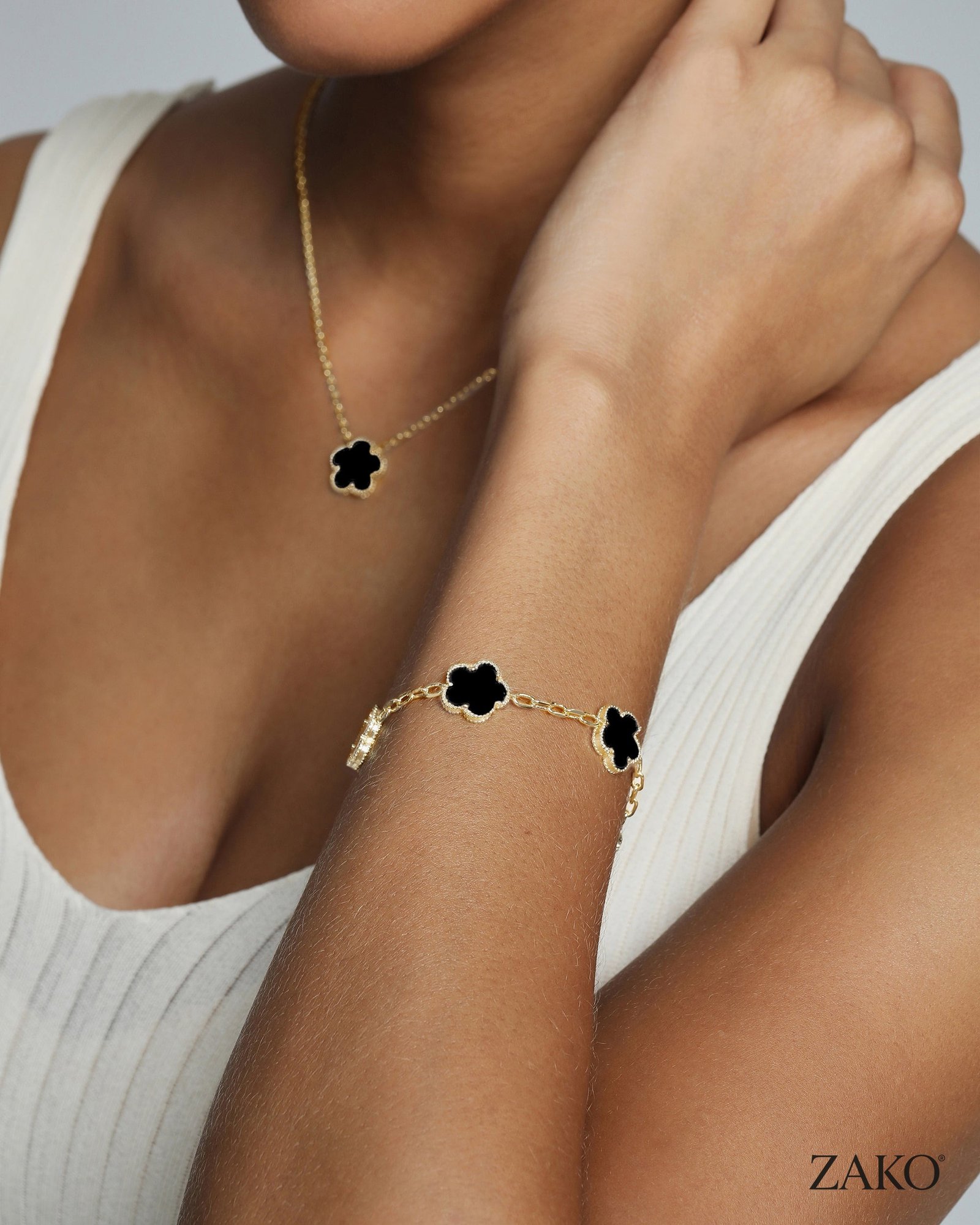 Nola Clover Bracelet - Image 5