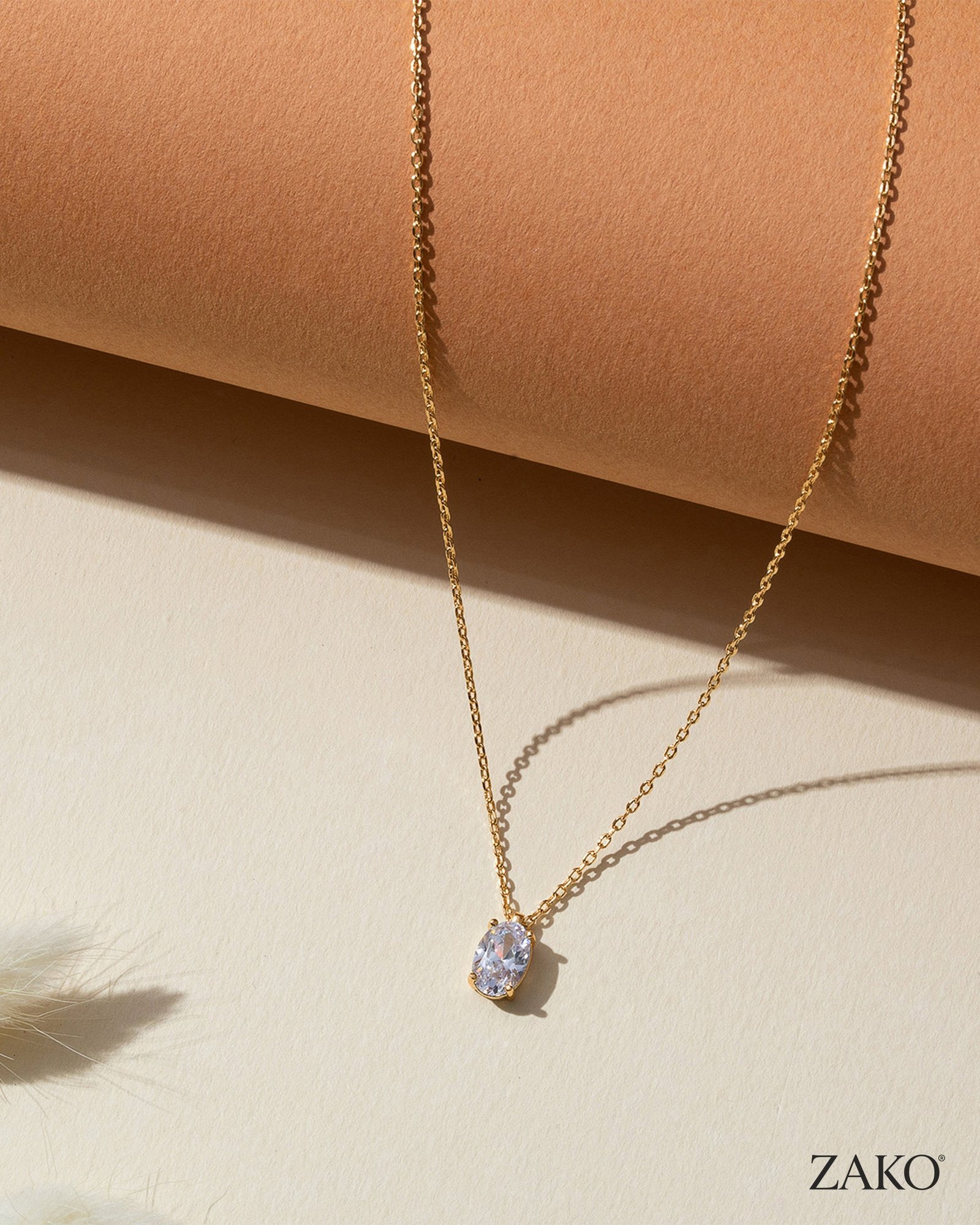Amara Oval Necklace - Image 4