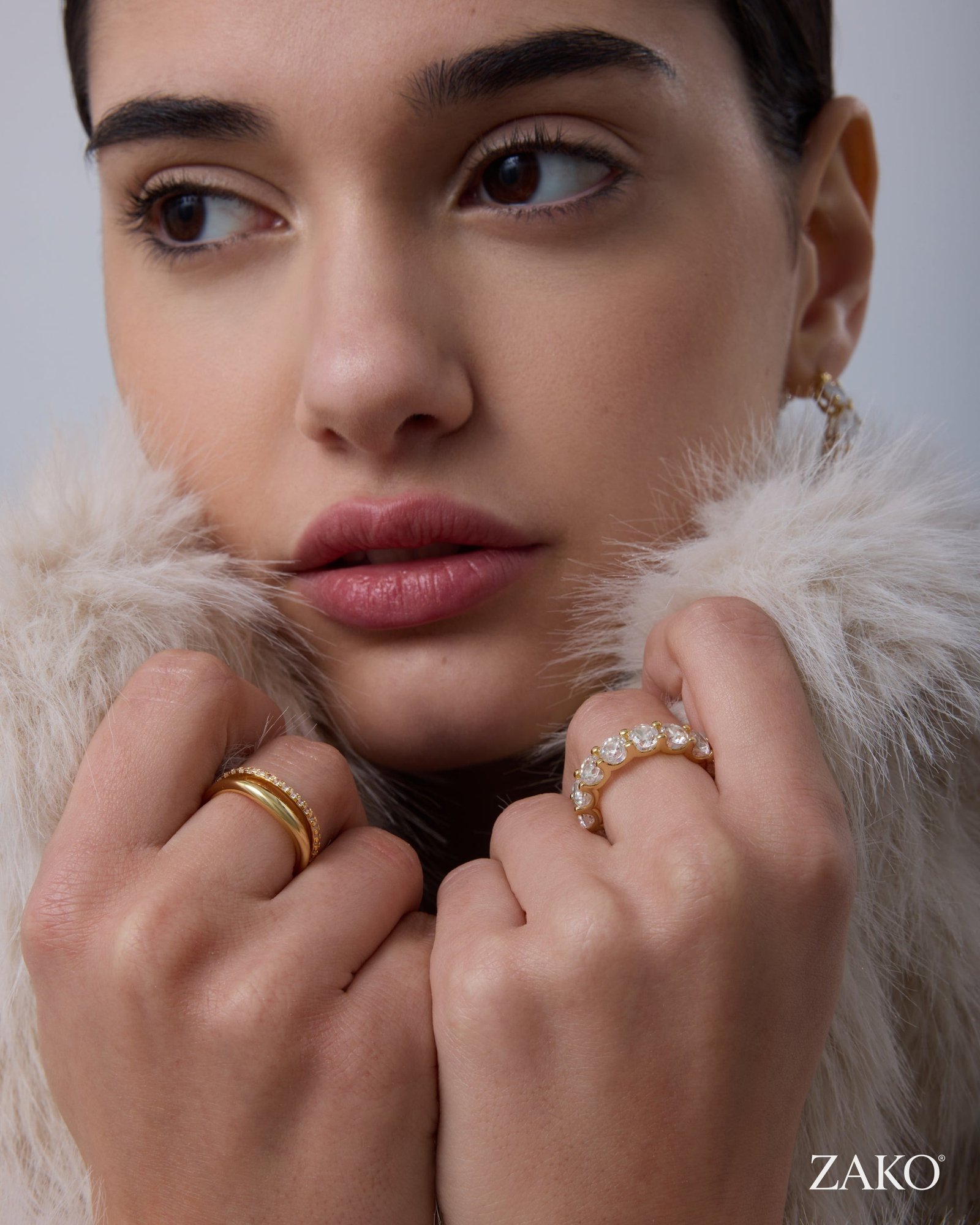Ines Eternity Ring - Image 4