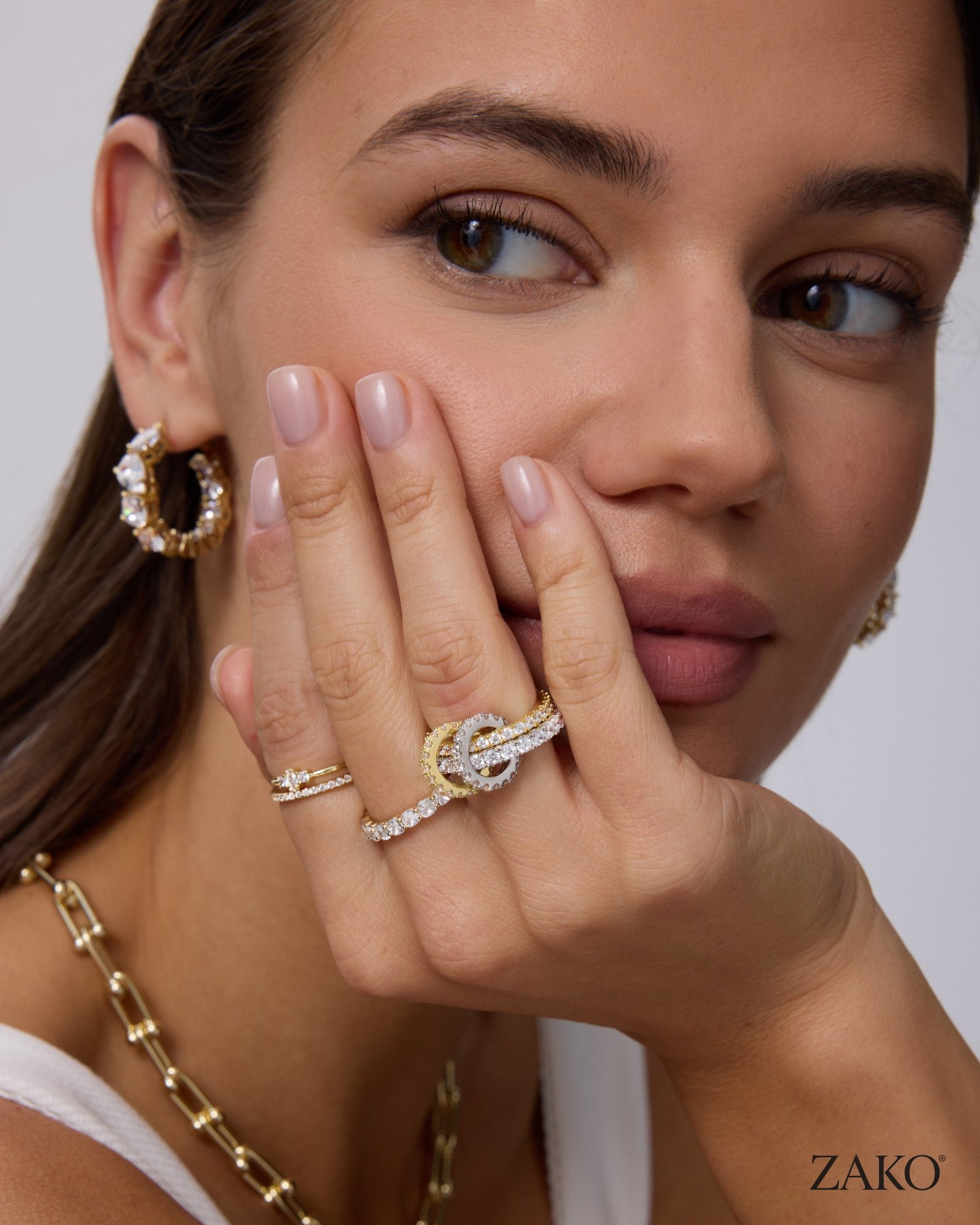 Mira Interlocking Ring - Image 4
