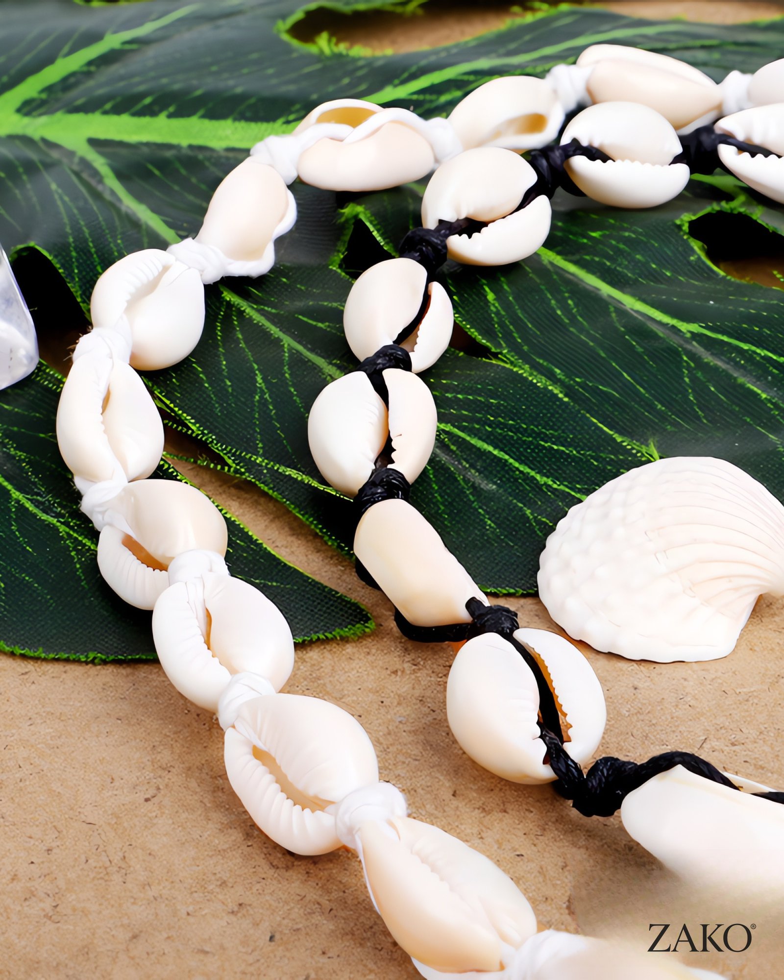 Cowrie Shell Choker - Image 4