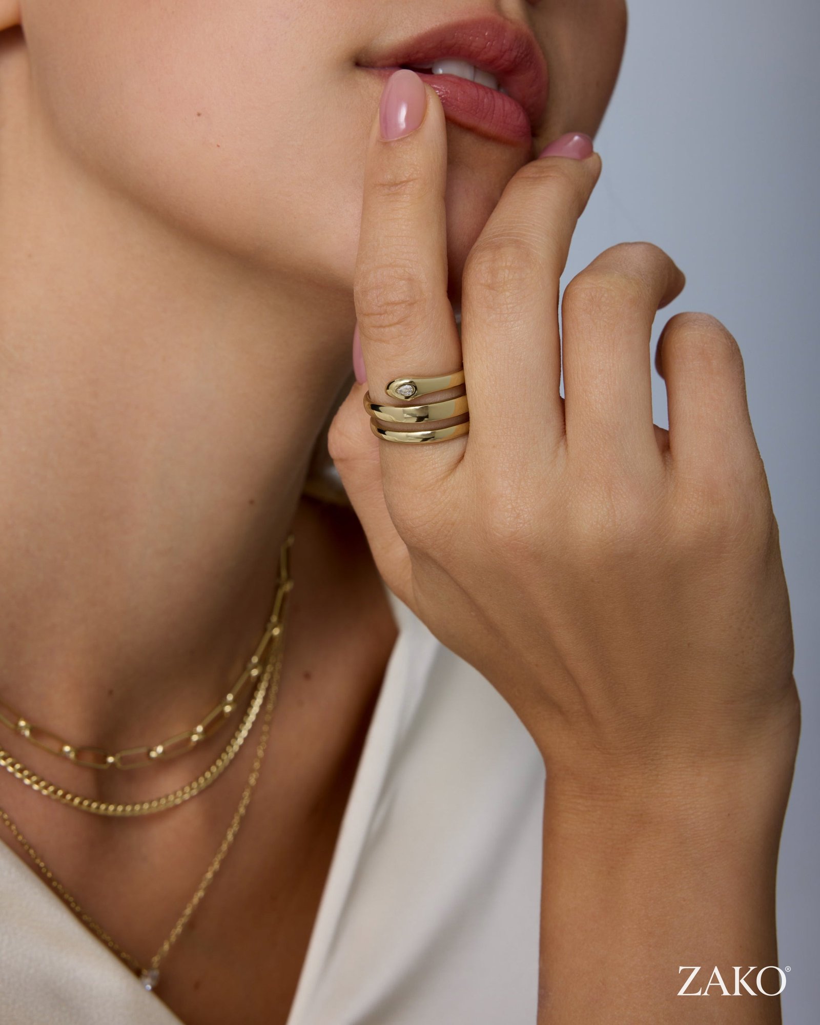 Lumi Snake Ring - Image 3