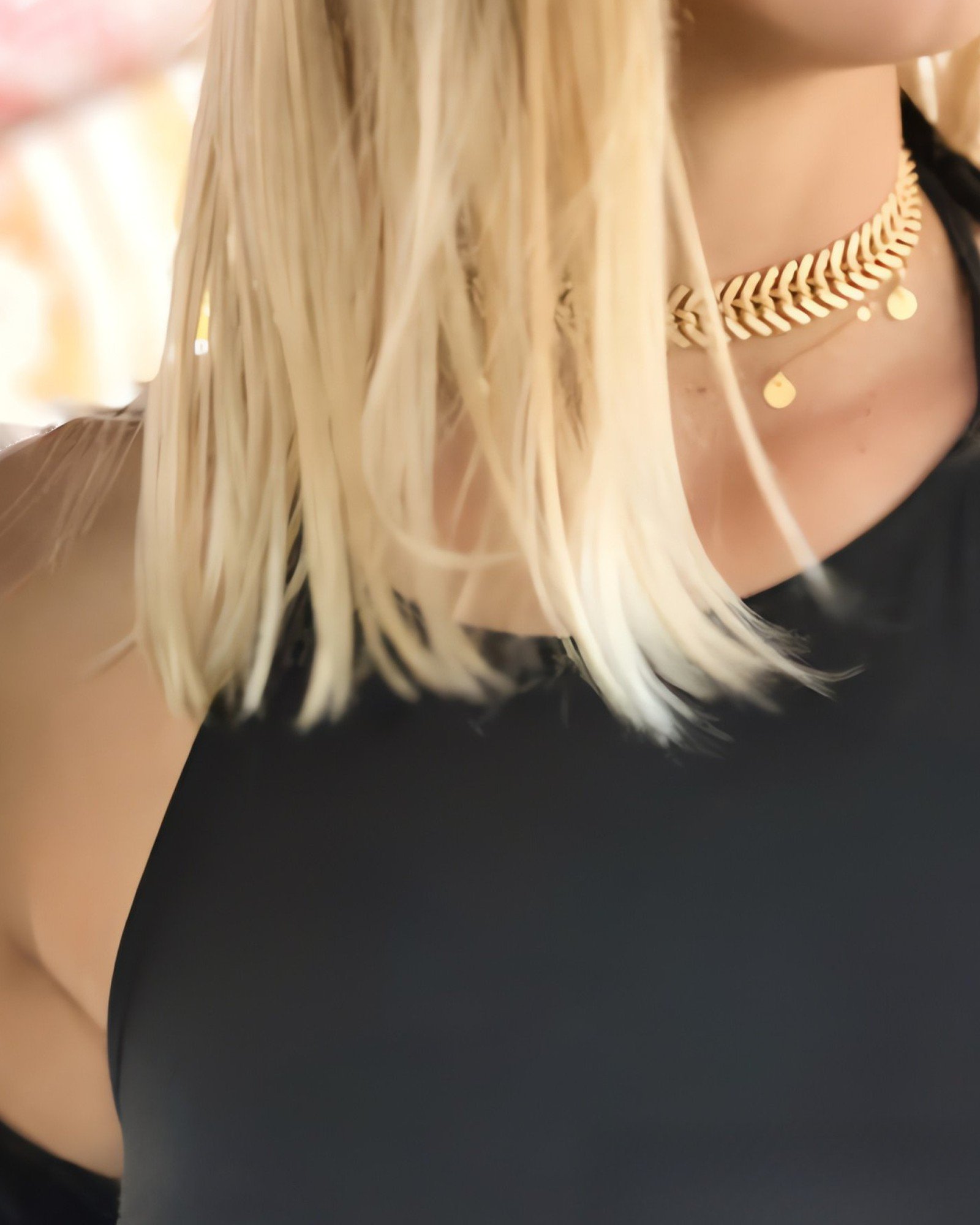 Herringbone Choker - Image 4