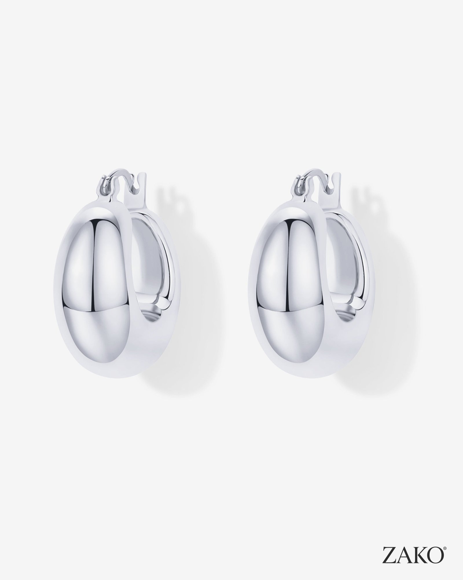 Camille Hoops - Image 12