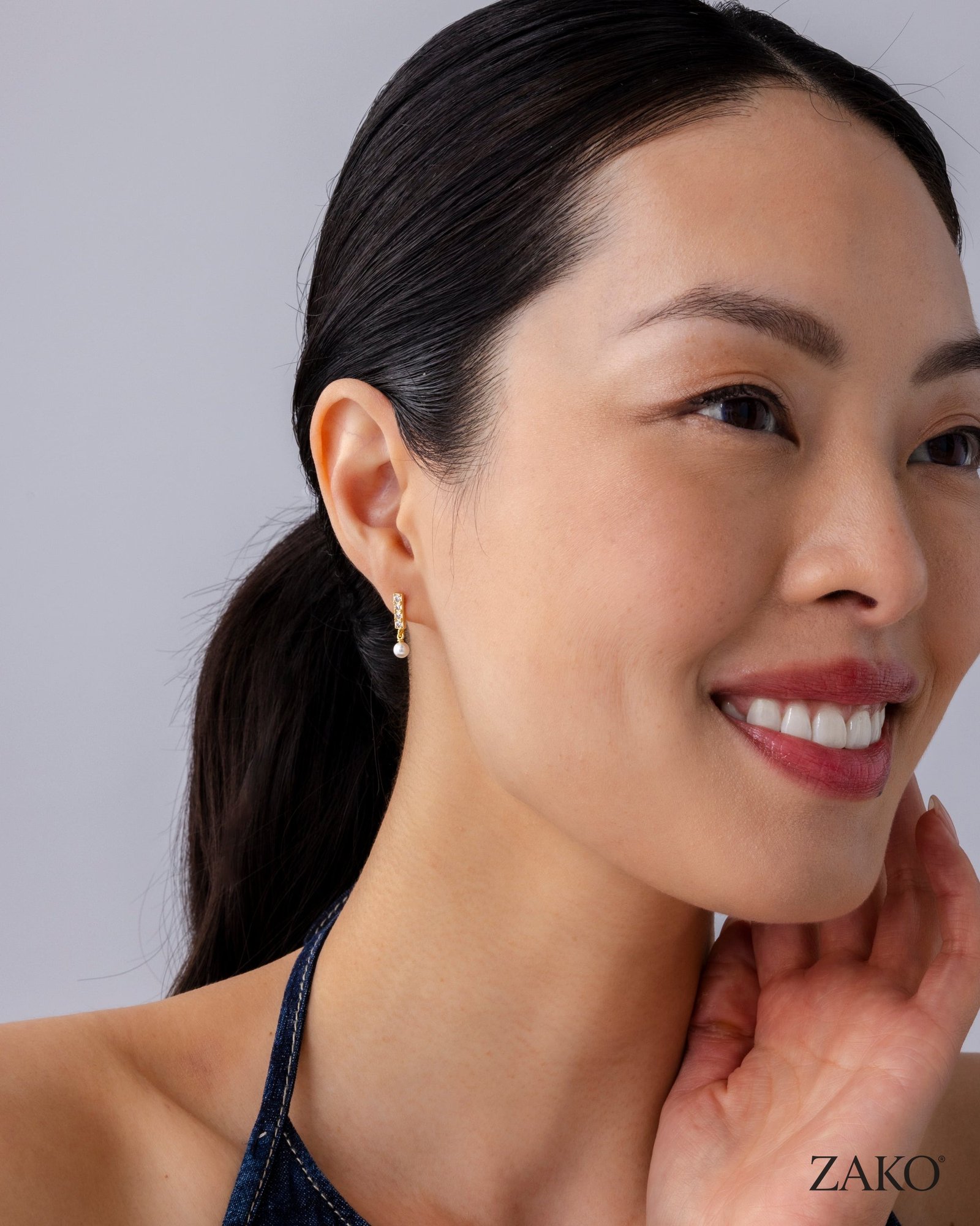 Delphine Pearl Studs - Image 4