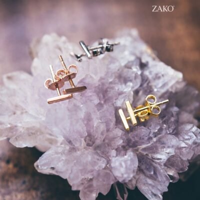 Kira Bar Studs