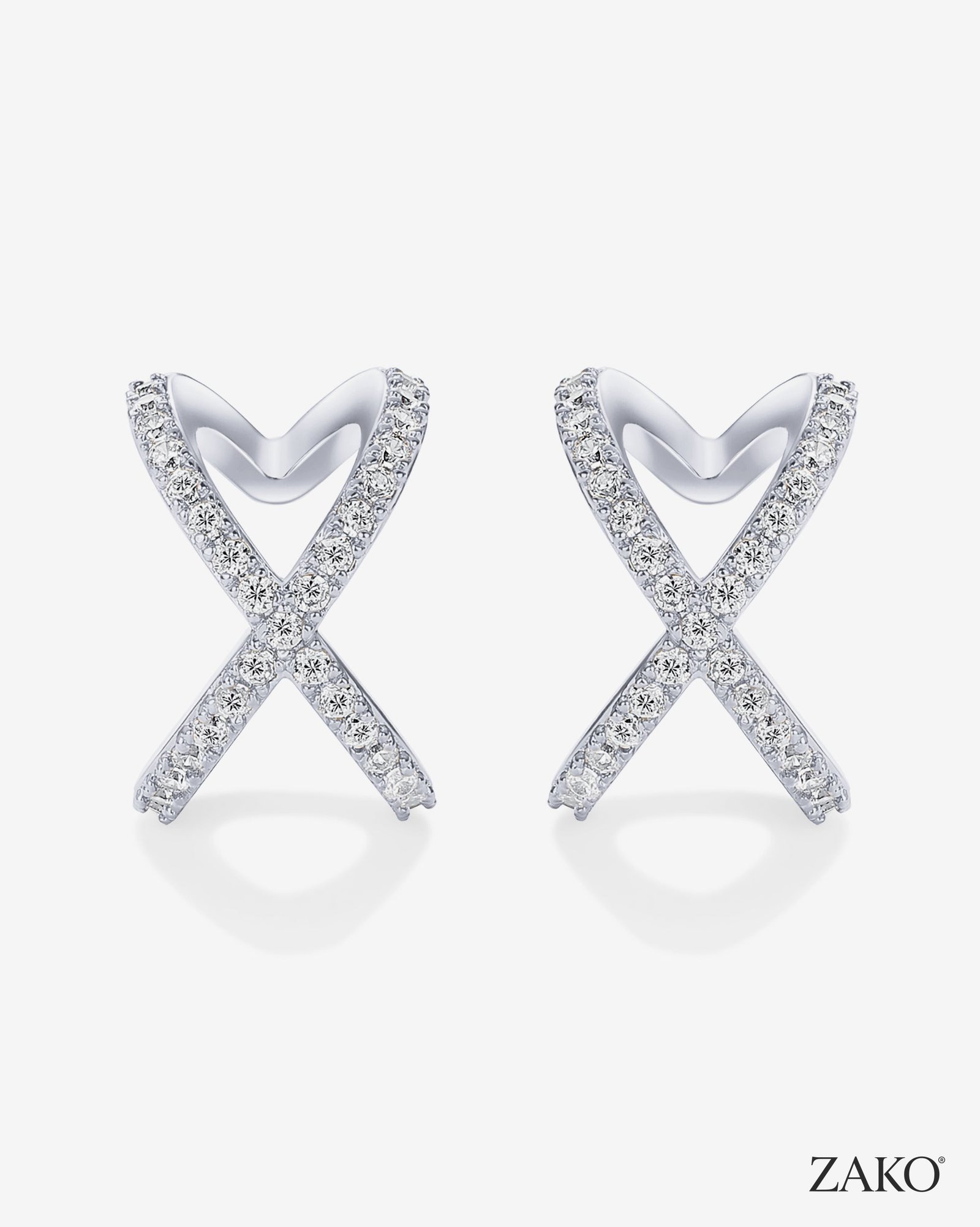 Lumi Cross Ear Cuff - Image 9
