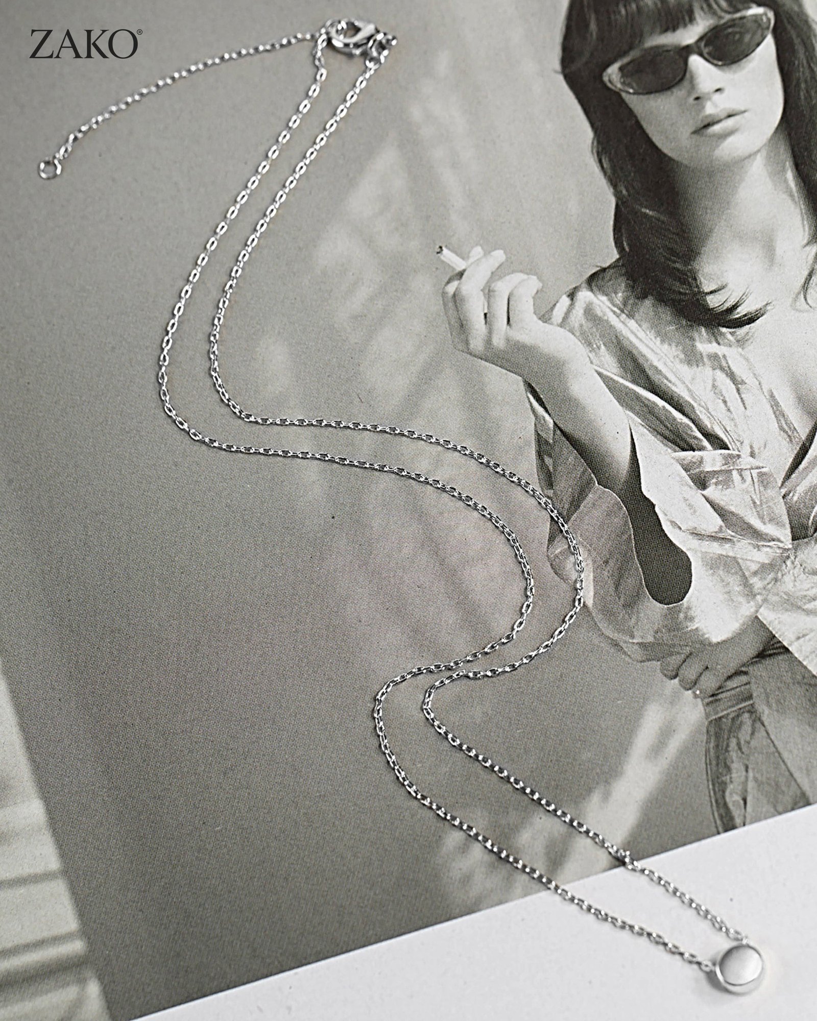 Ursule Disc Necklace - Image 6