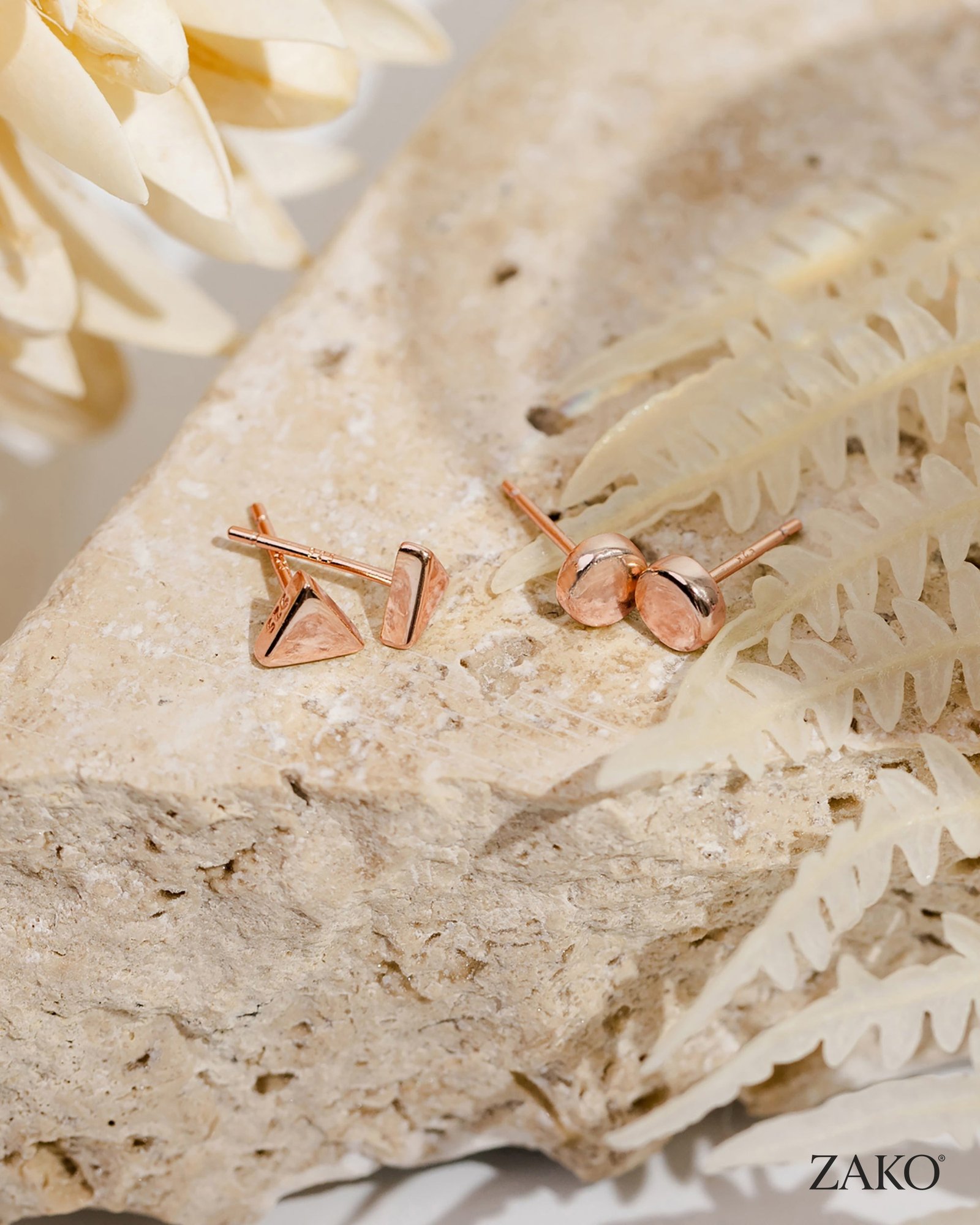 Hana Disc Studs - Image 8