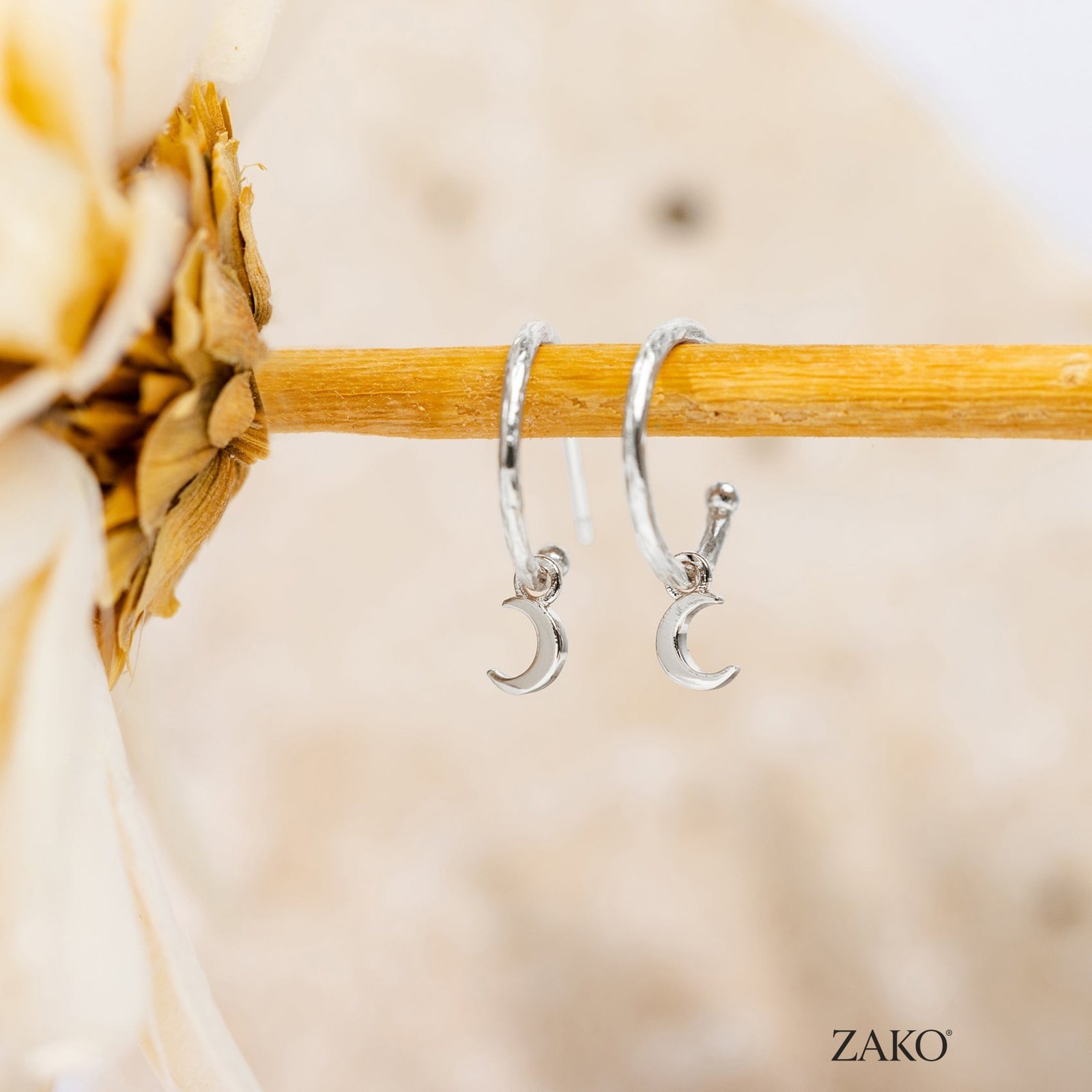 Isla Moon Hoops - Image 16