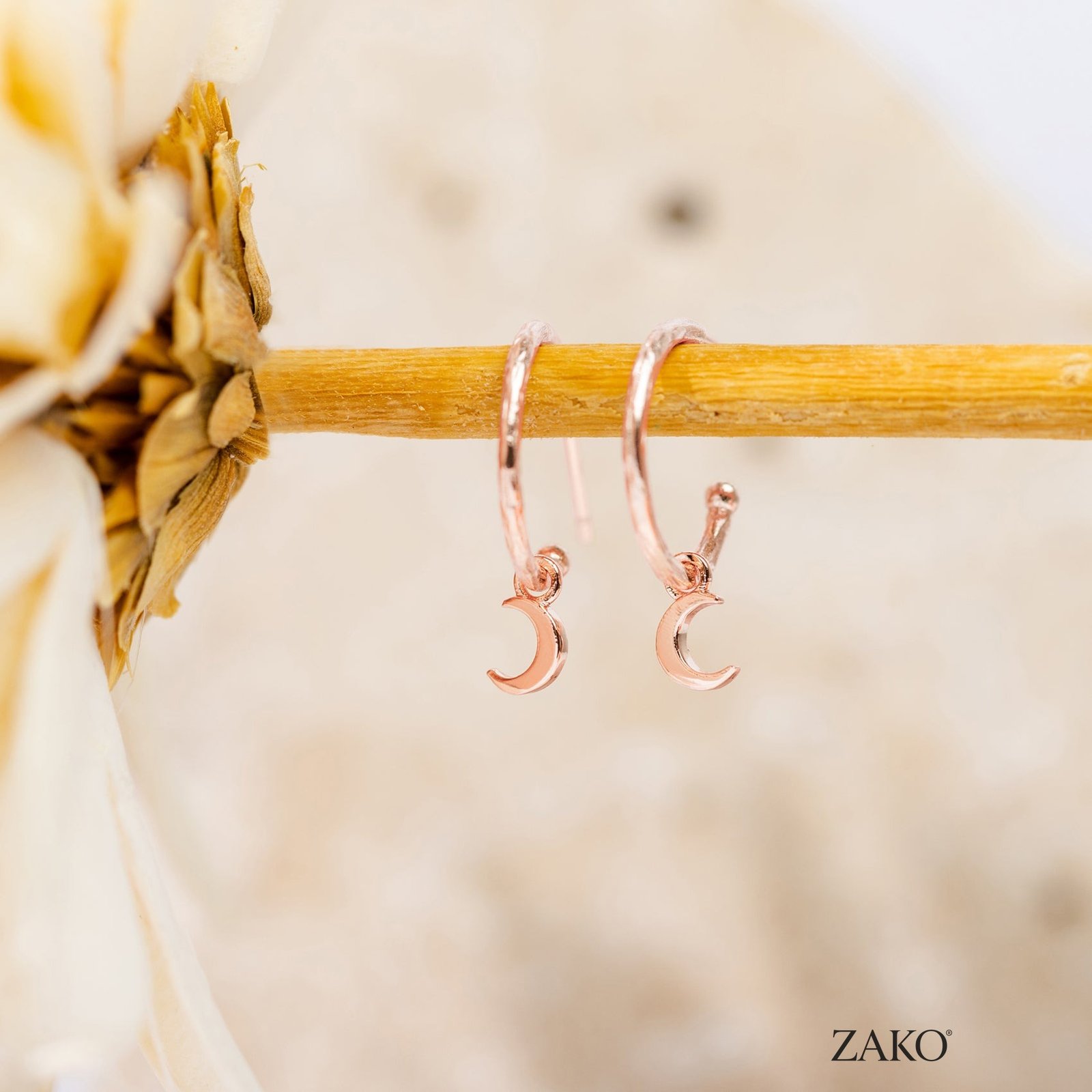 Isla Moon Hoops - Image 11