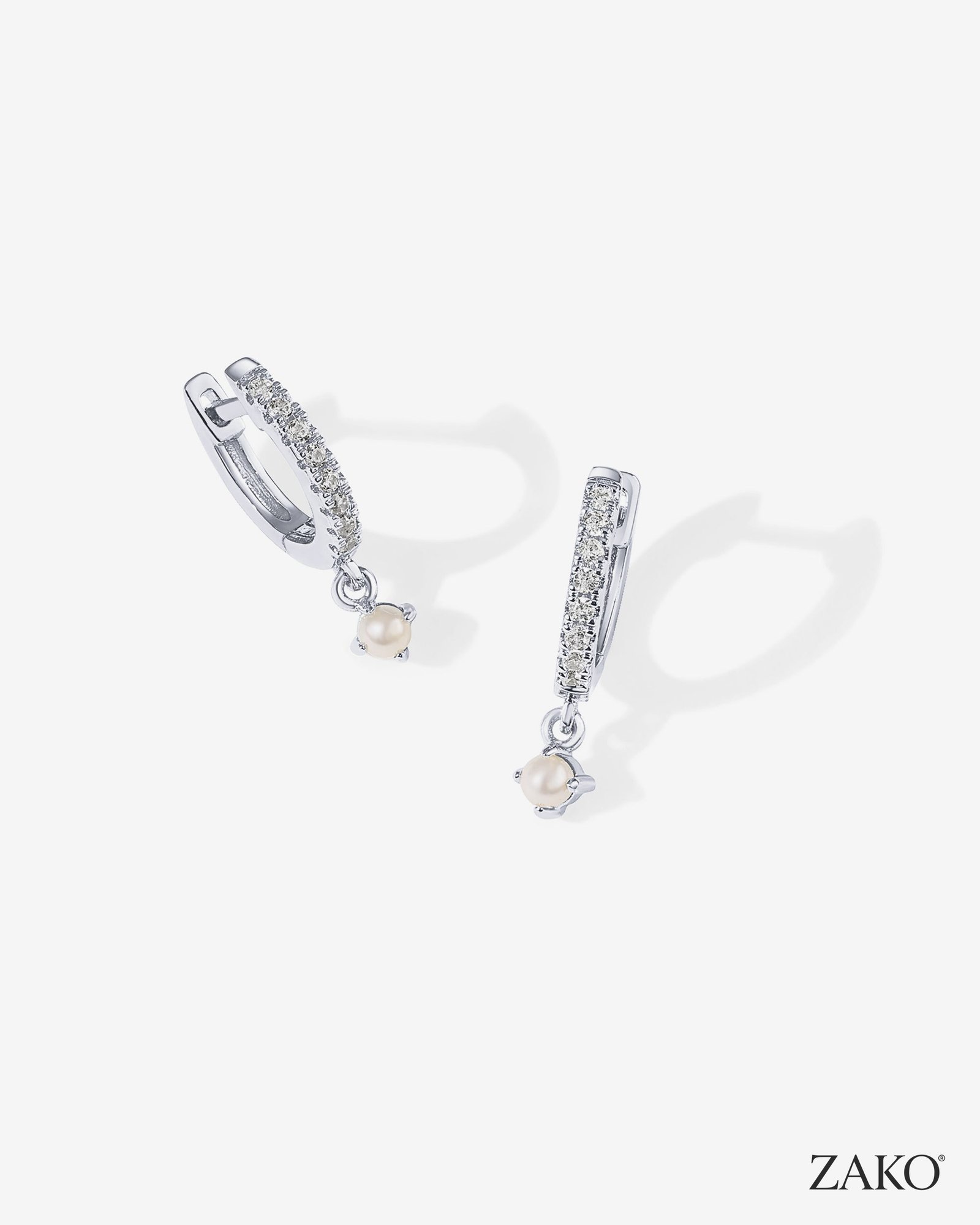 Fern Pearl Huggies - Image 15