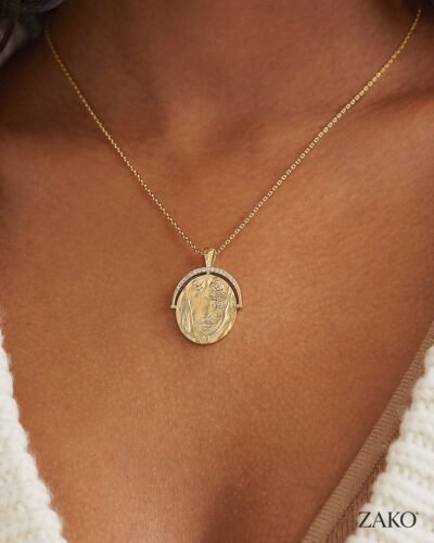 Cora Pendant