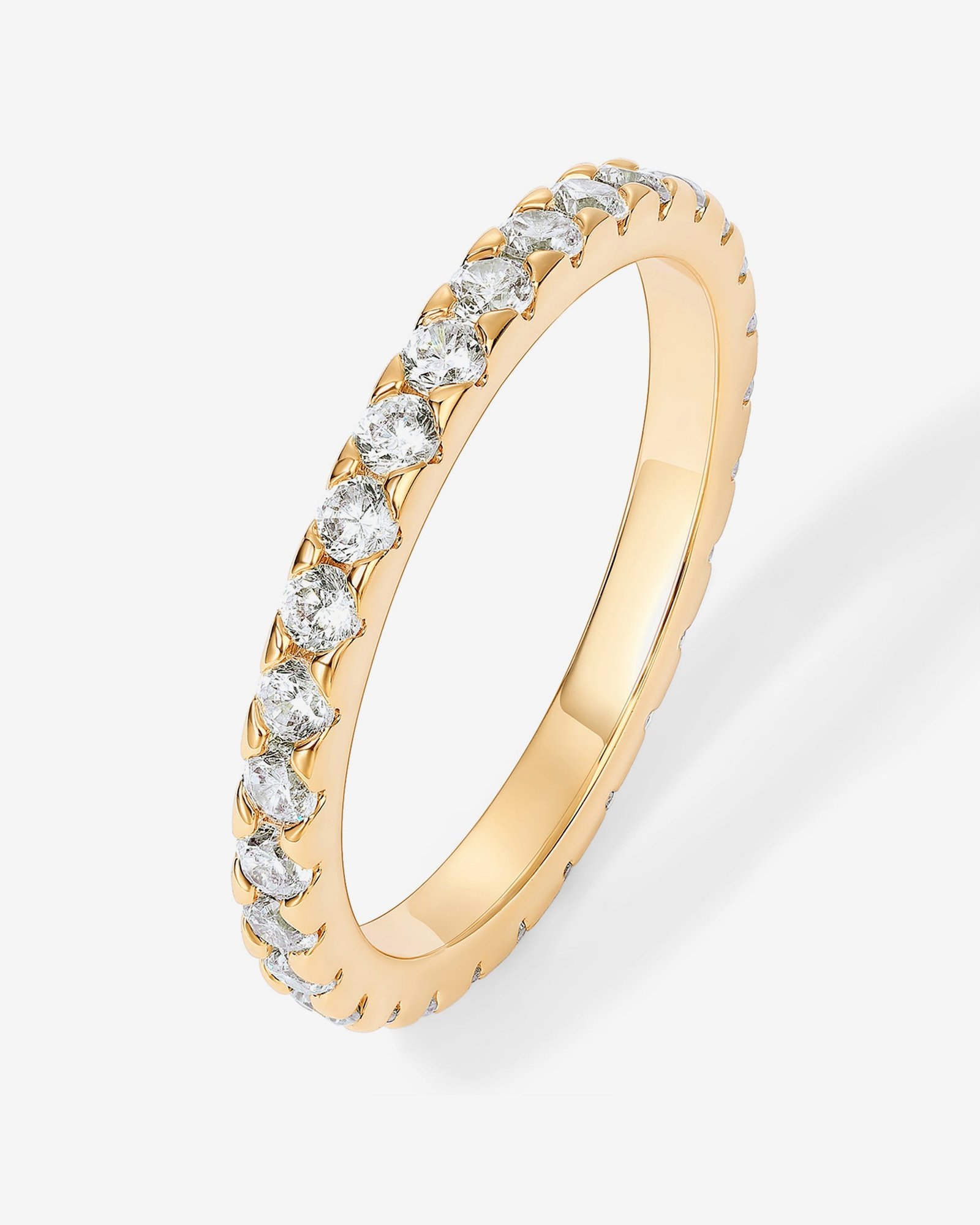 Leona Eternity Band