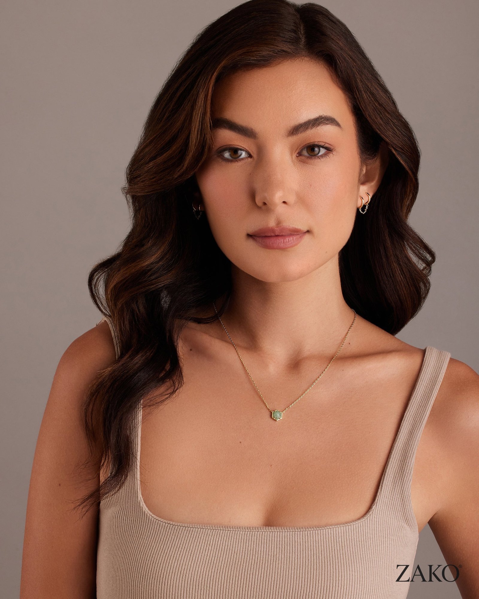 Alma Gemstone Necklace - Image 10