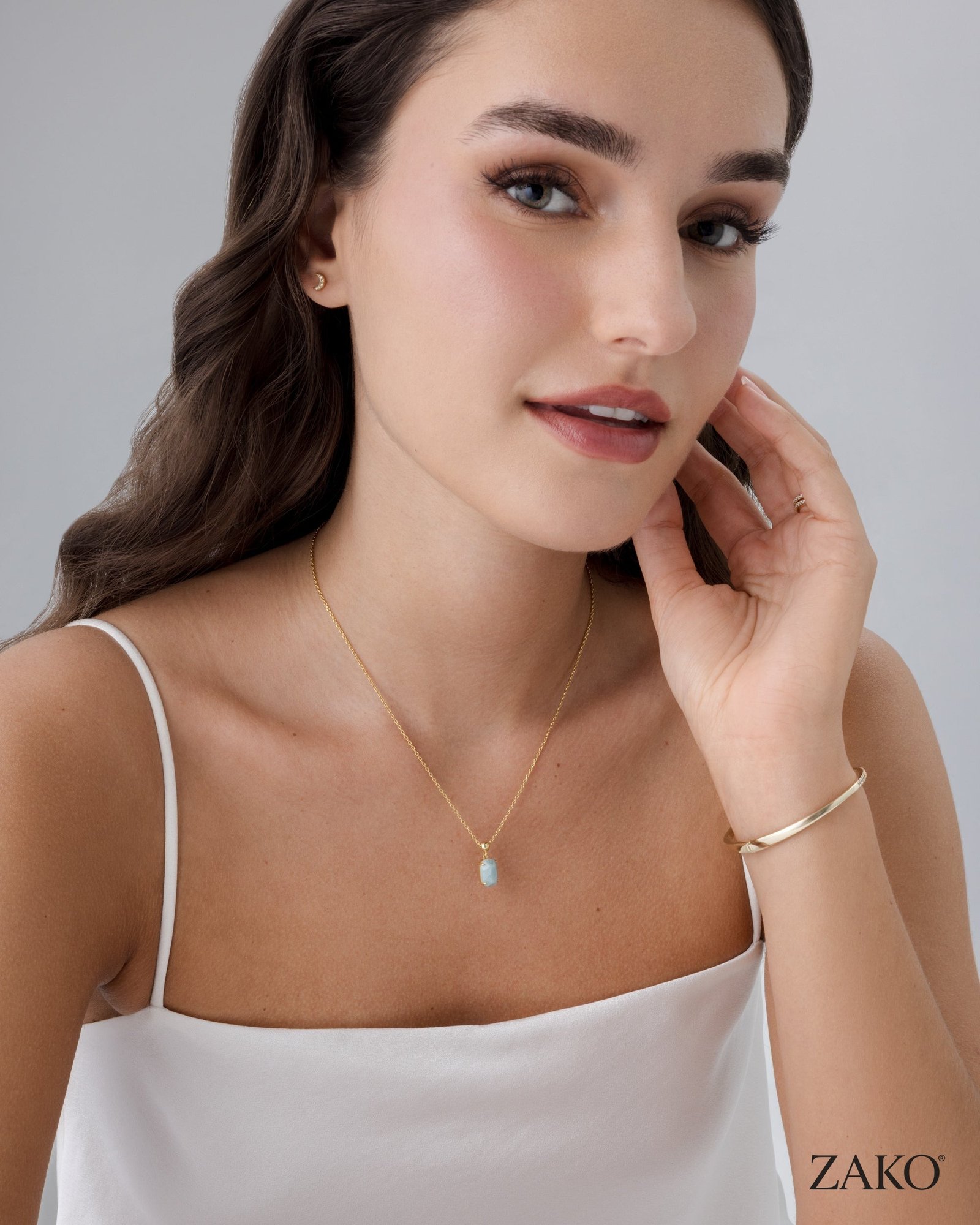 Iris Pearl Necklace - Image 3