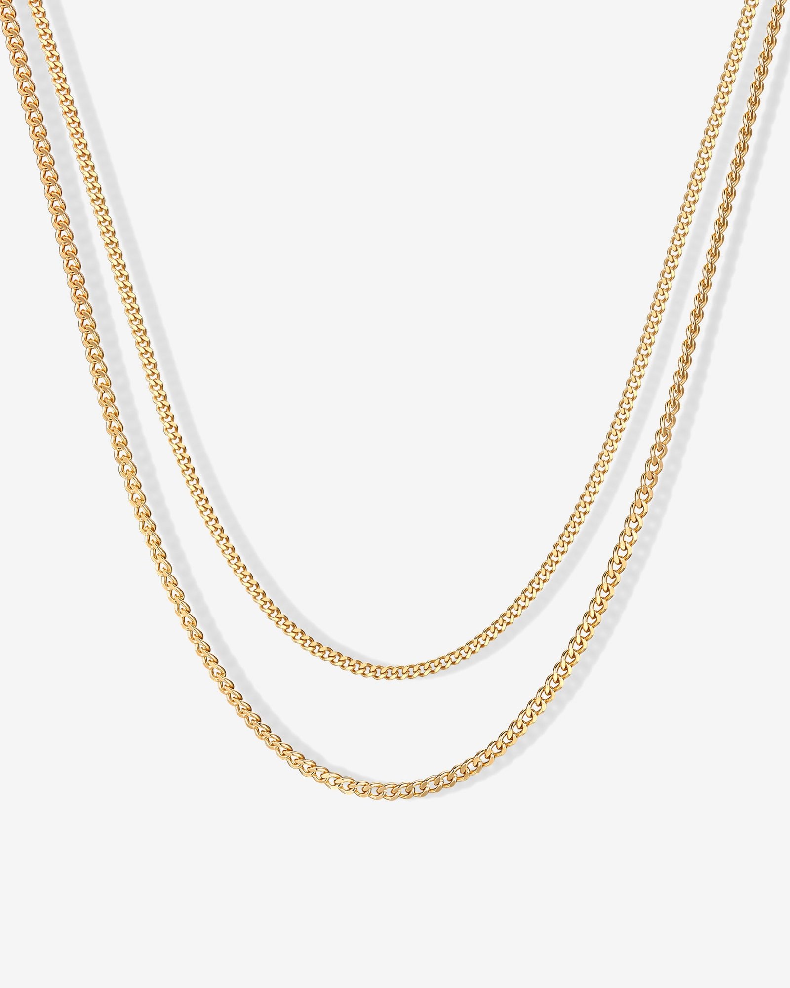 Mira Curb Chain Necklace