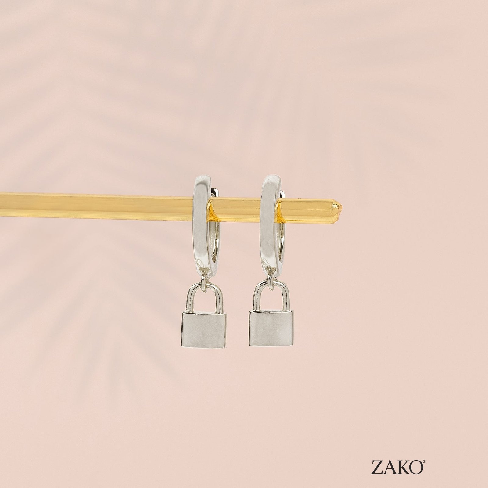Sade Lock Huggies - Image 7