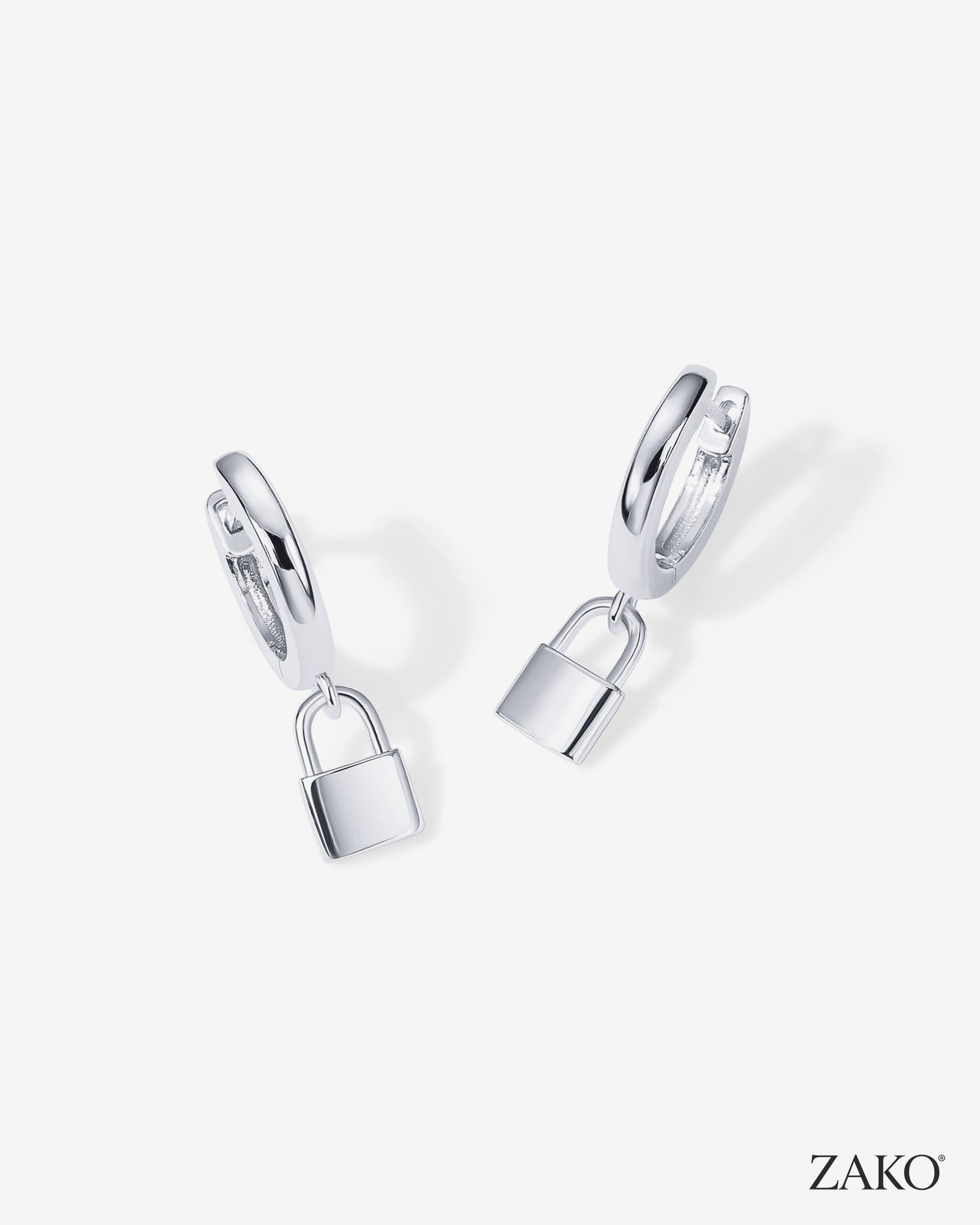 Sade Lock Huggies - Image 15