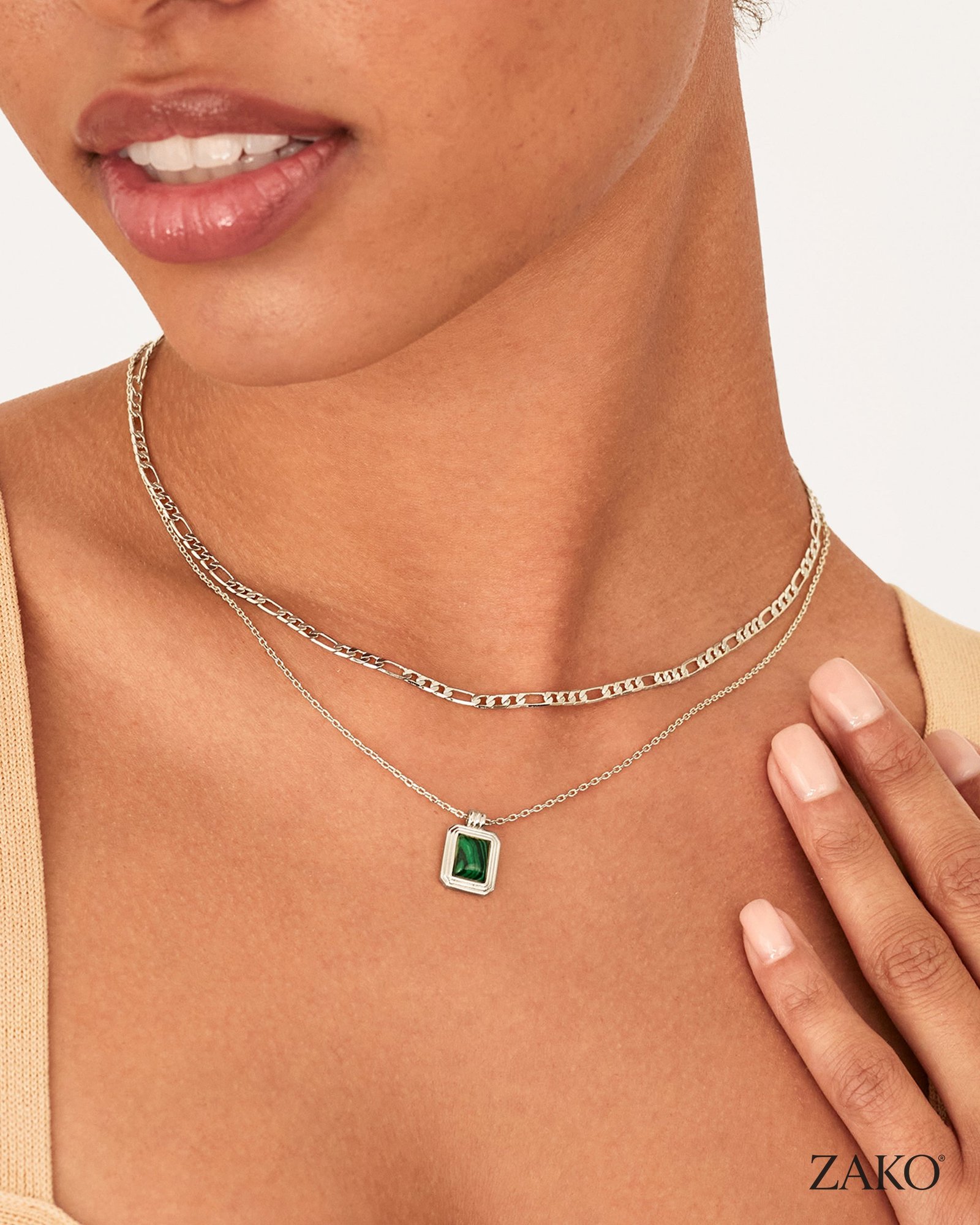 Lumi Malachite Necklace - Image 6