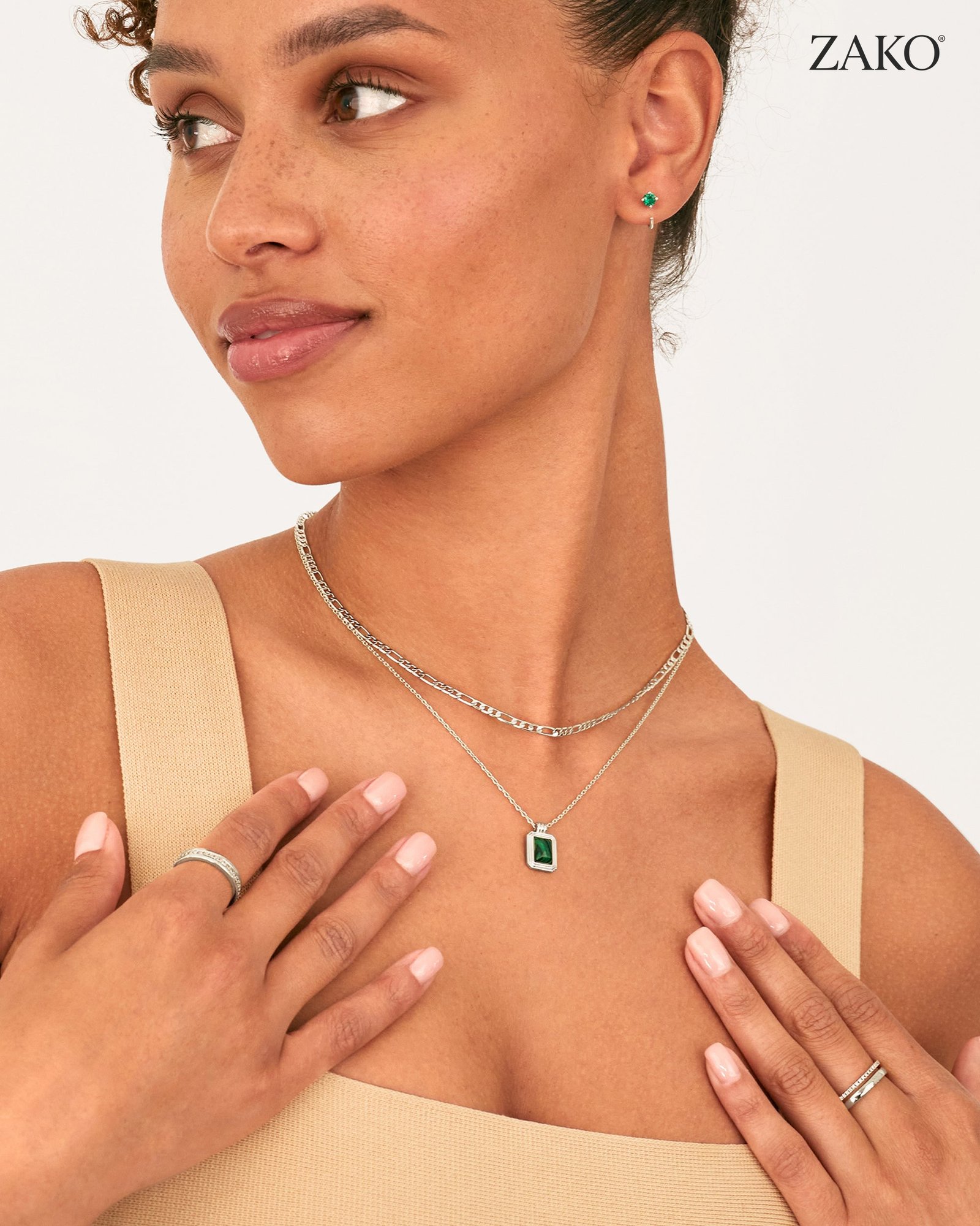Lumi Malachite Necklace - Image 7