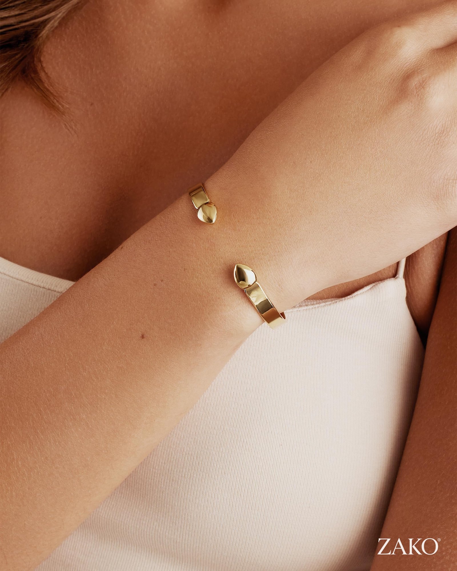 Solene Cuff Bracelet - Image 7