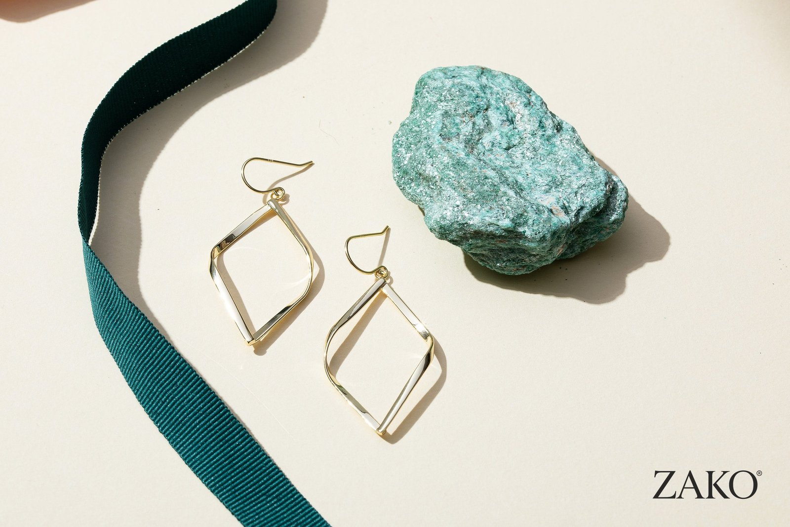 Delia Hoops - Image 2
