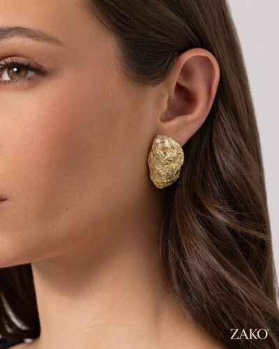 Mira Shell Studs