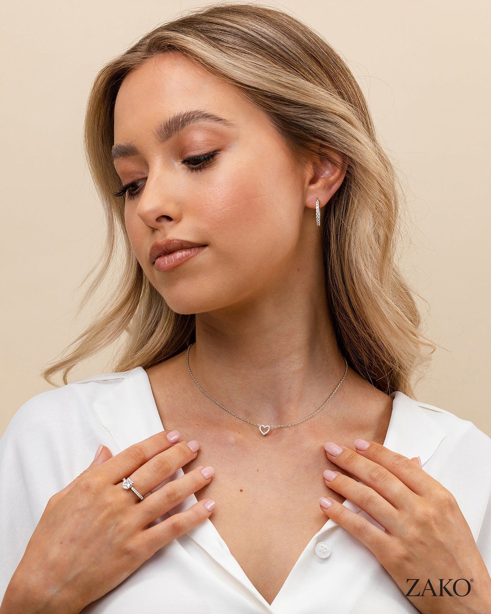 Delia Heart Pendant - Image 9