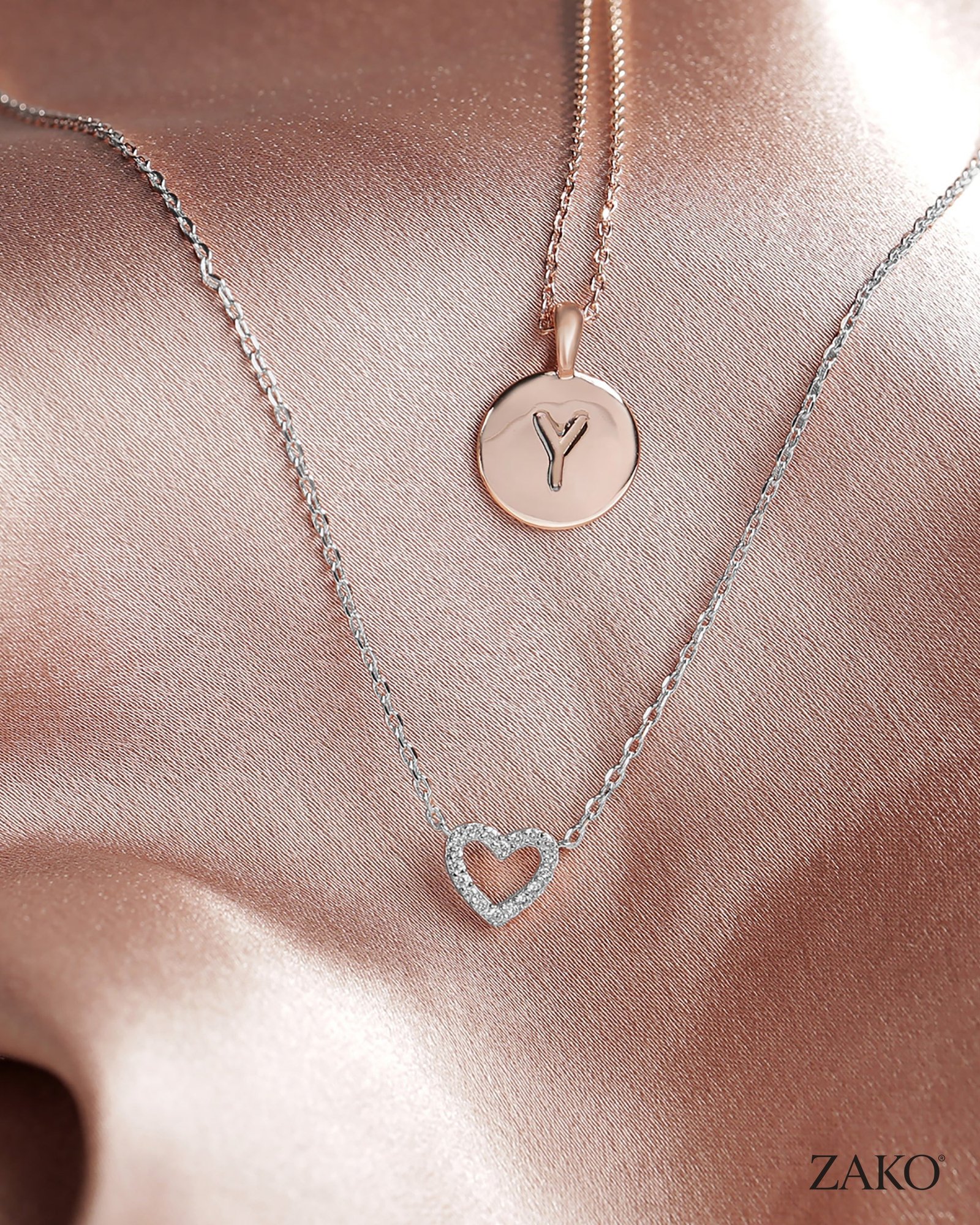 Delia Heart Pendant - Image 10