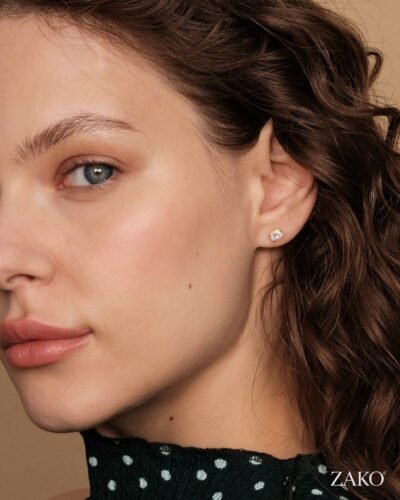 Diane Oval Studs