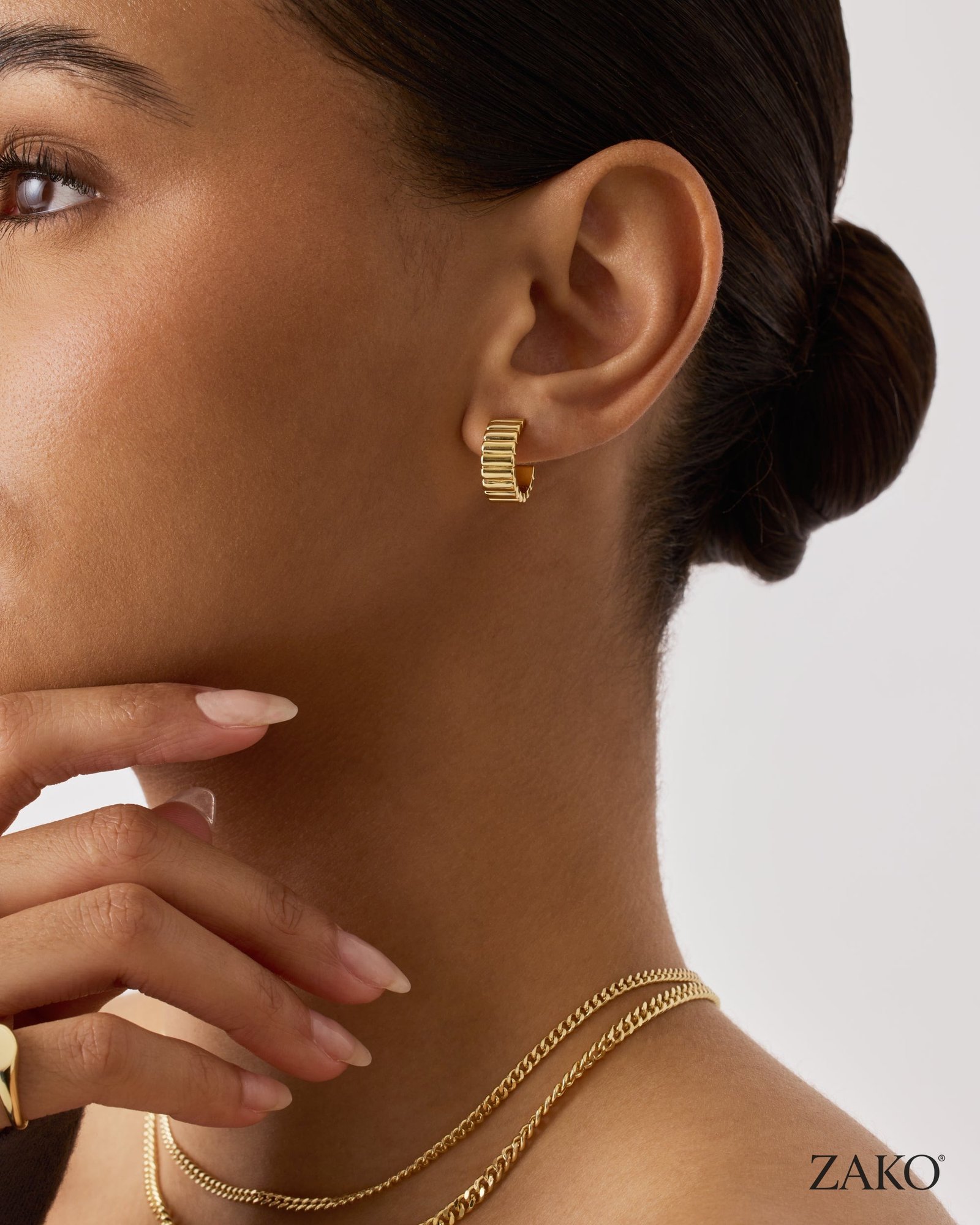Talia Ribbed Hoops - Image 7