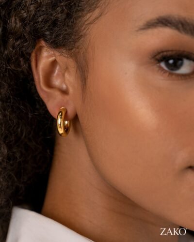 Cora Hoops