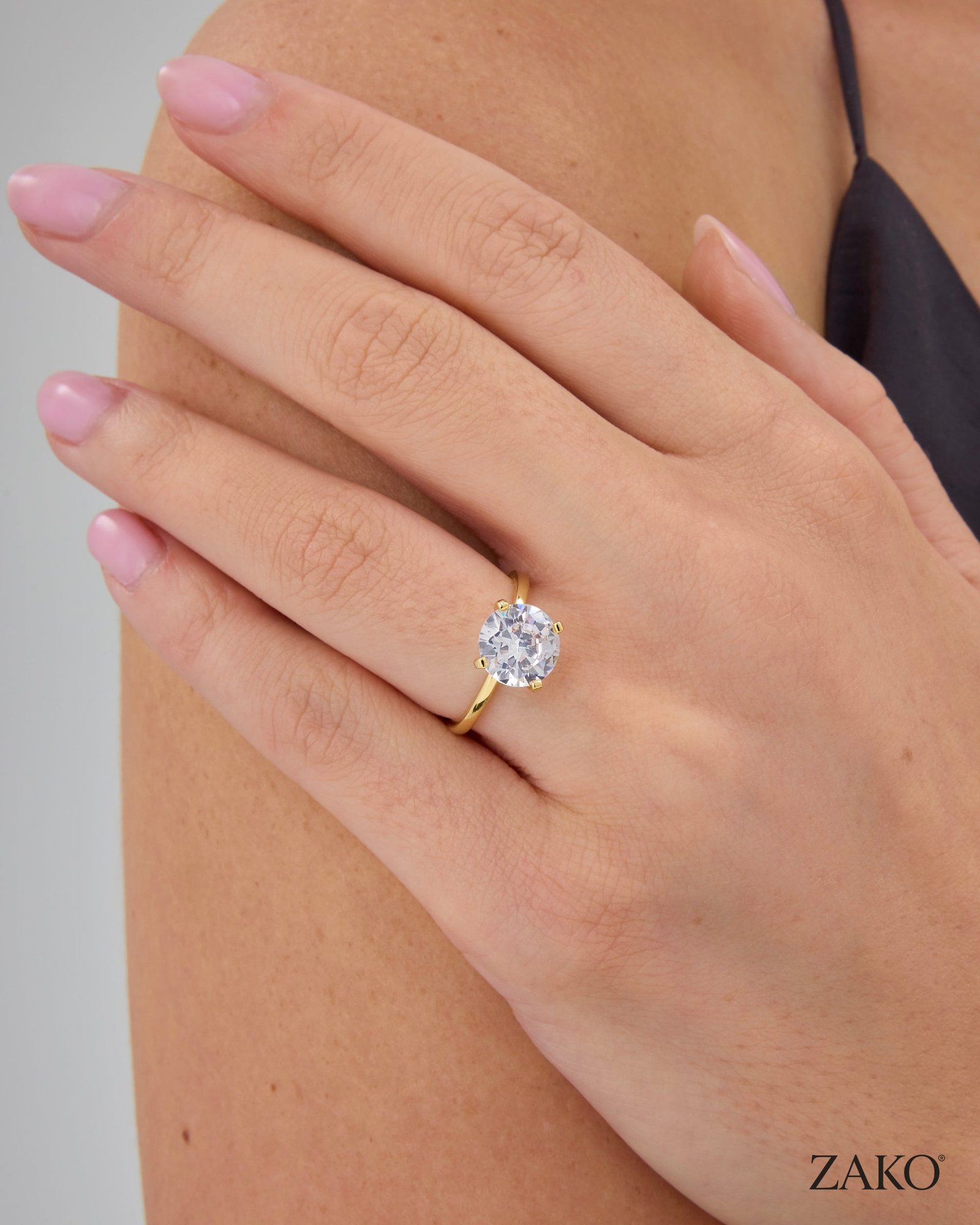 Aurelia Solitaire Ring - Image 3