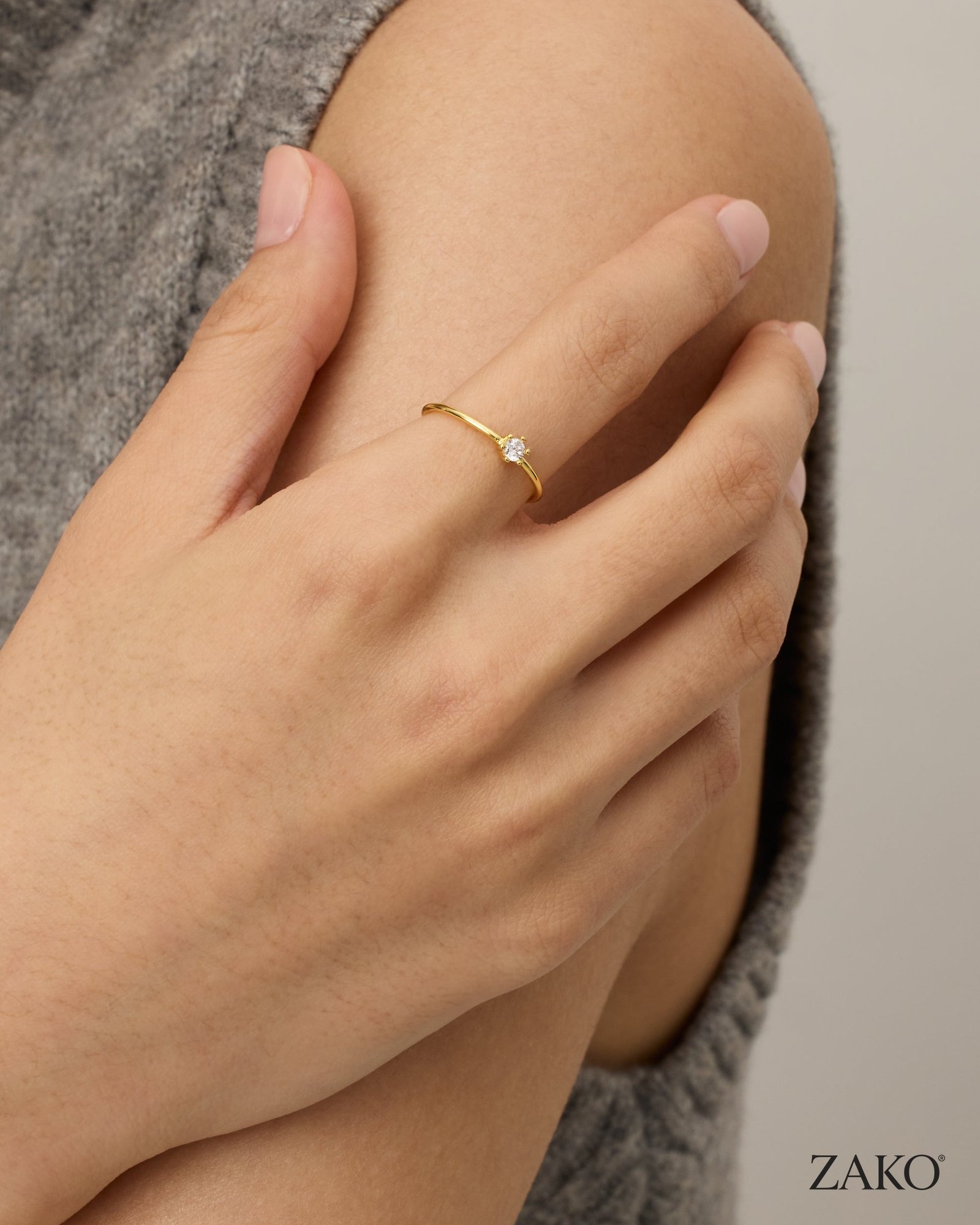 Giselle Thin Ring - Image 5
