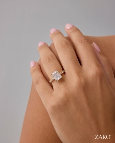 Lumi Radiant Ring