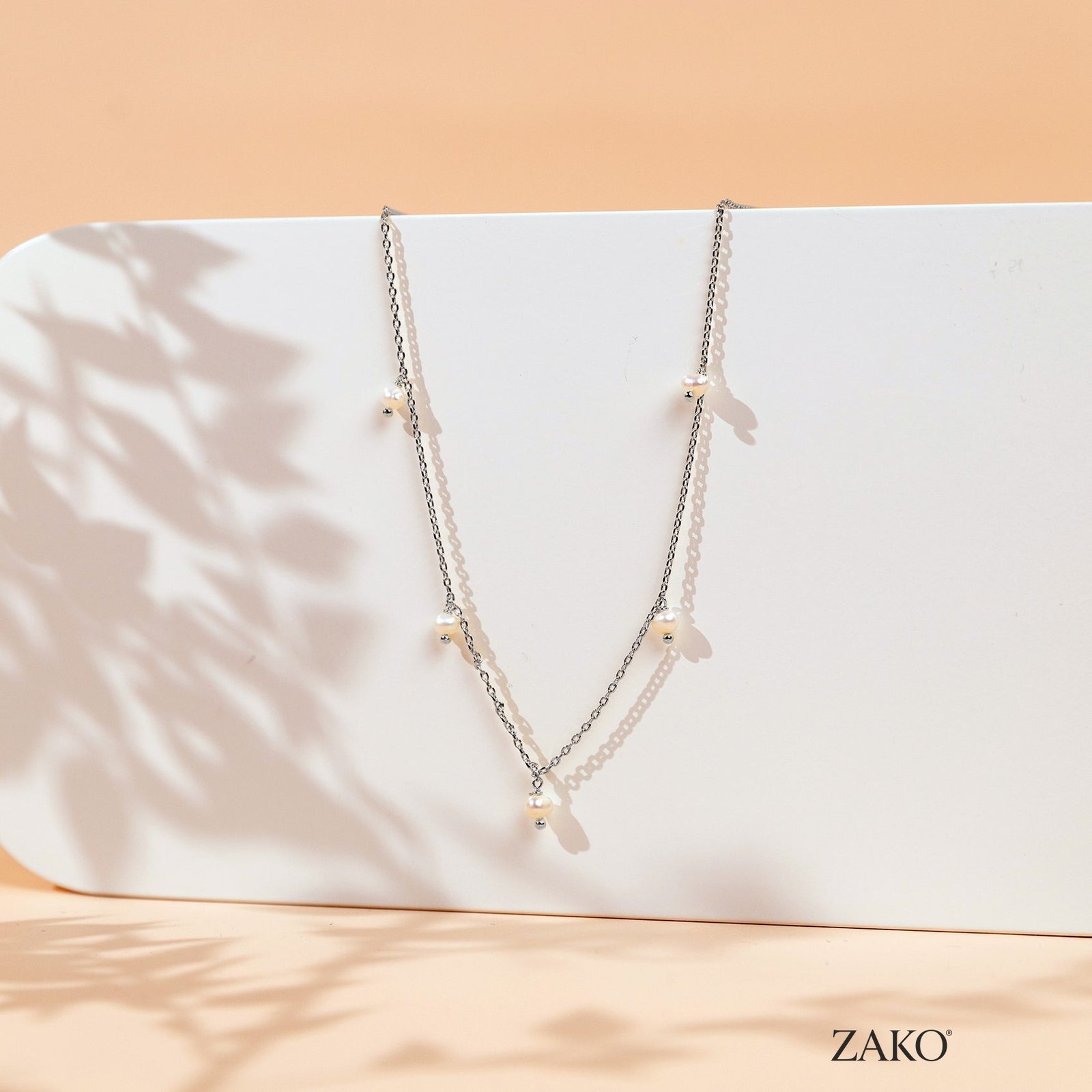 Iris Shell Pearl Necklace - Image 13