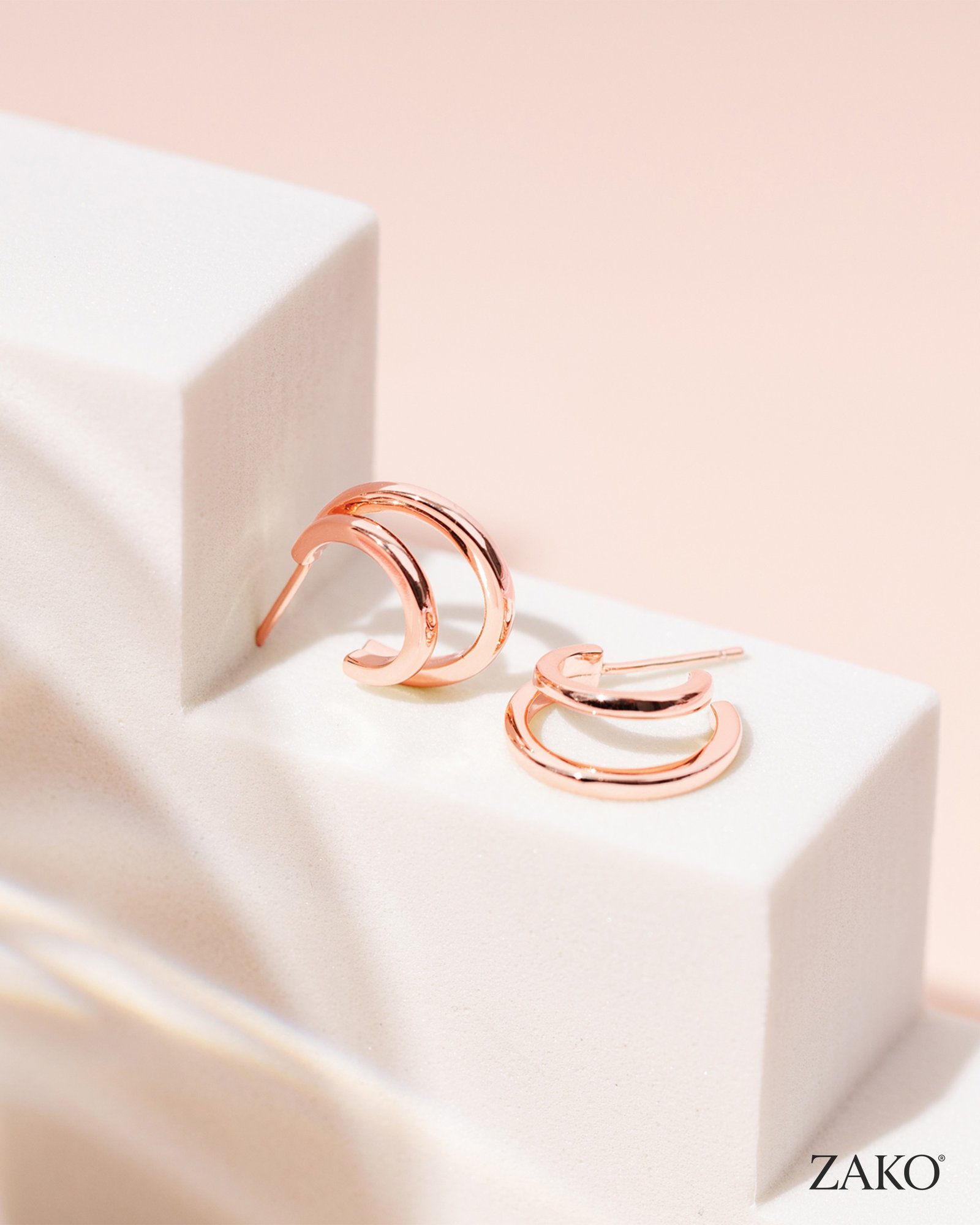 Gabrielle Split Hoops - Image 12