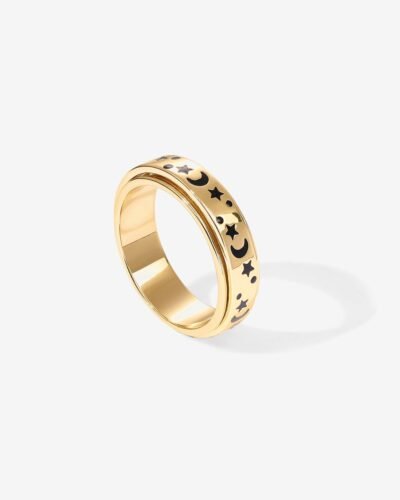 Quinn Star Ring