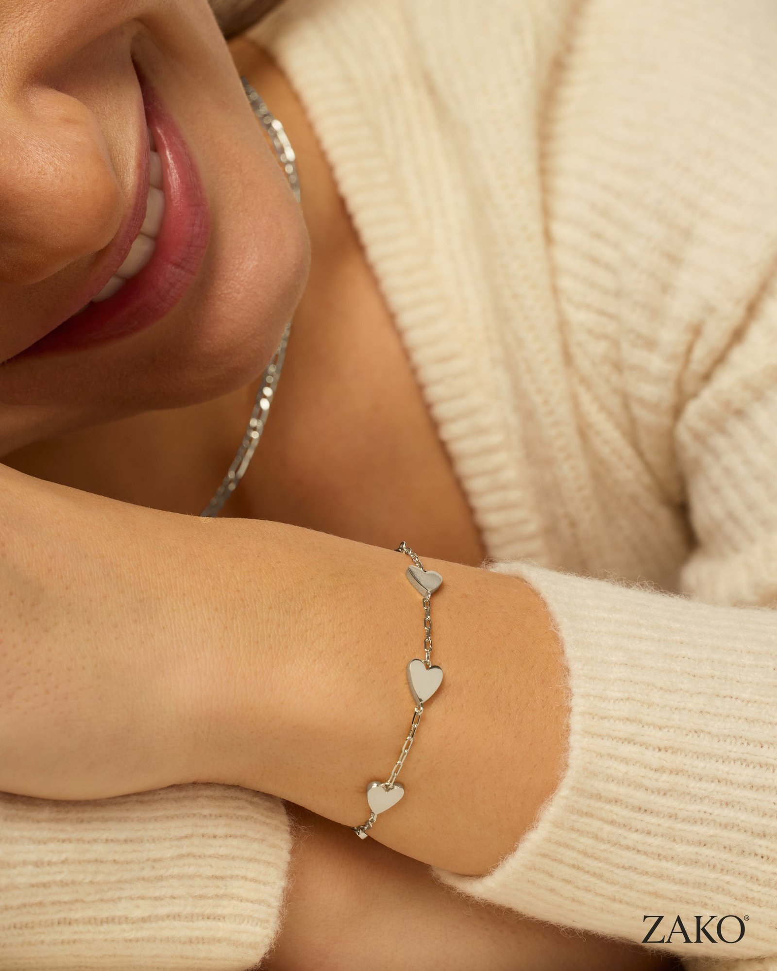 Freya Heart Bracelet - Image 5