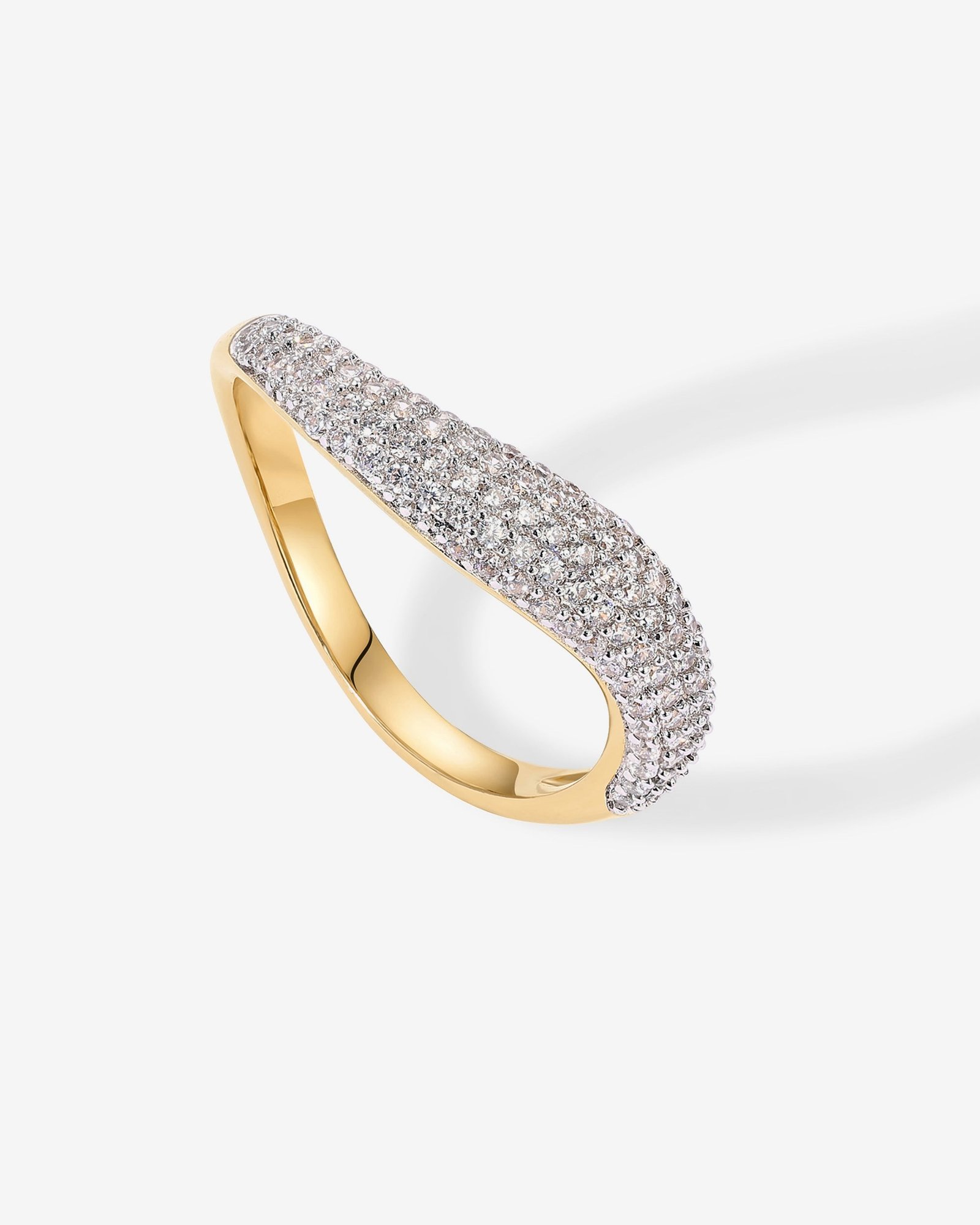 Nadia Wavy Ring