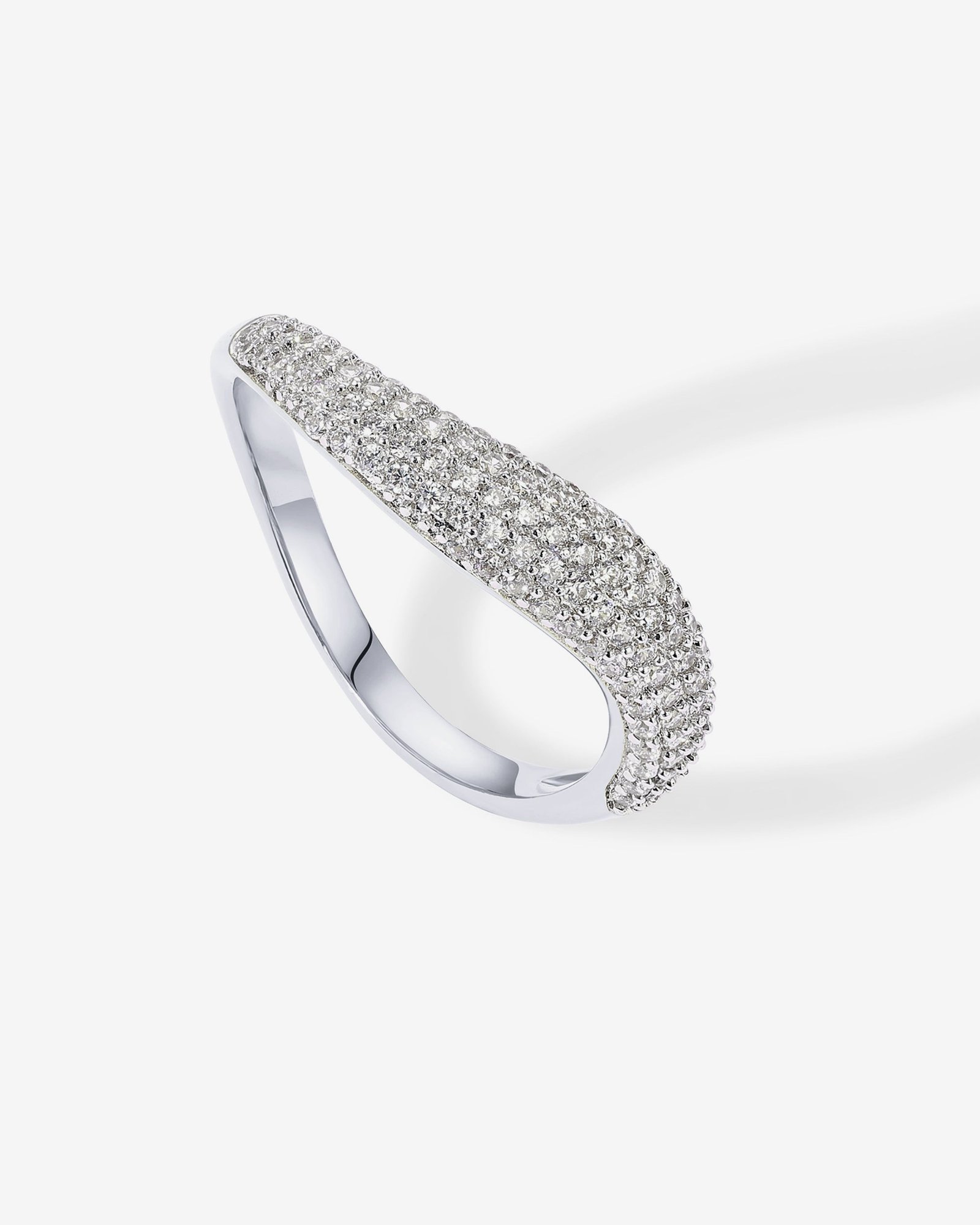 Nadia Wavy Ring - Image 7