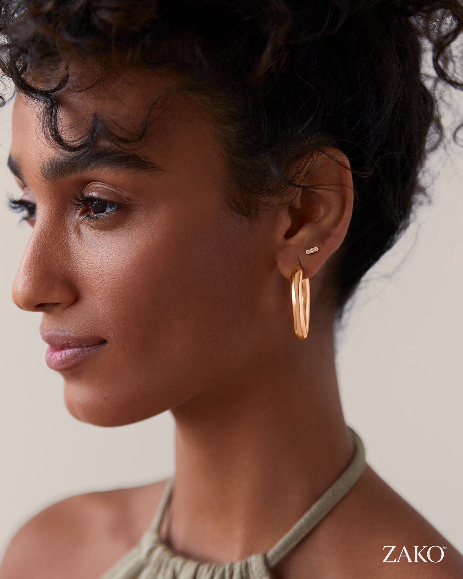 Bianca Bar Studs - Image 9
